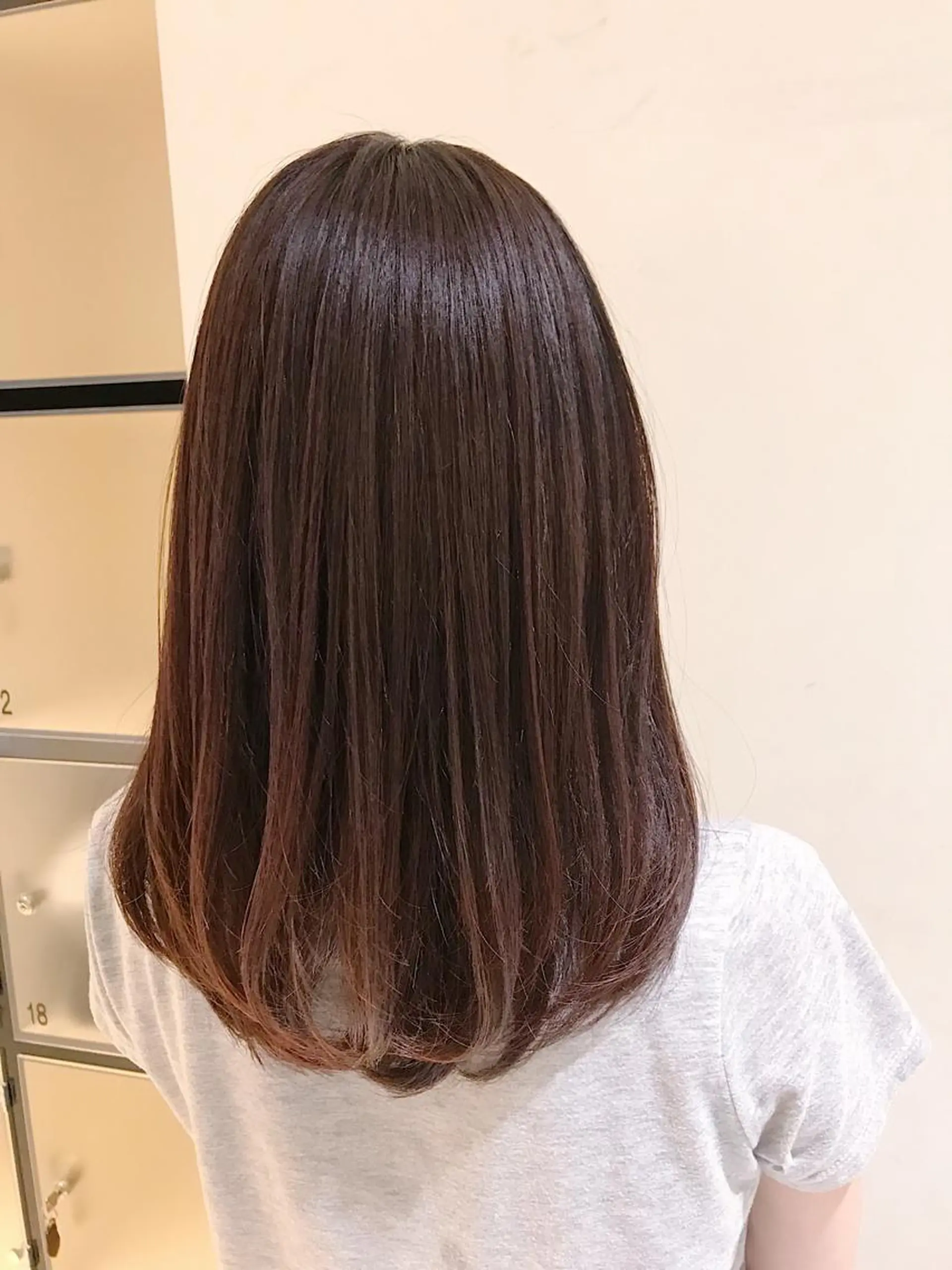 セミロング カラー ブリーチカラー/ 岩破瑞希のヘアスタイル