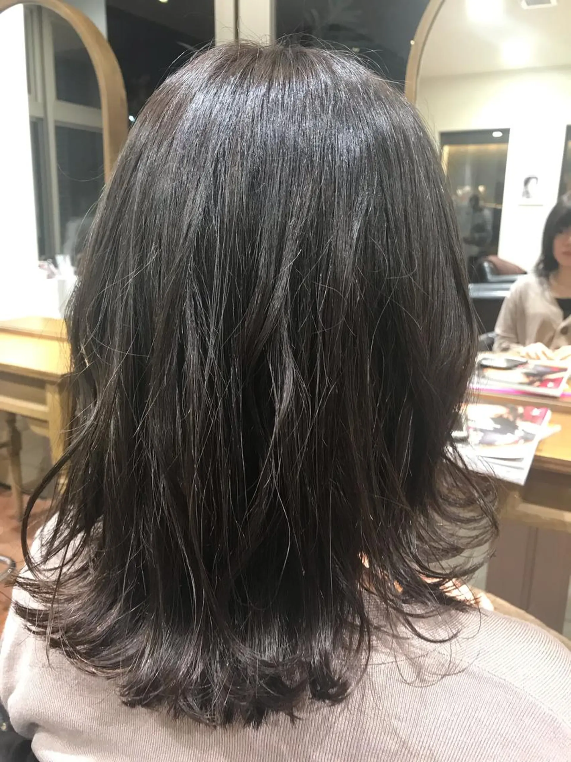 ミディアム カラー カット アザマ　ヤスカツ _rosso 川口のヘアスタイル