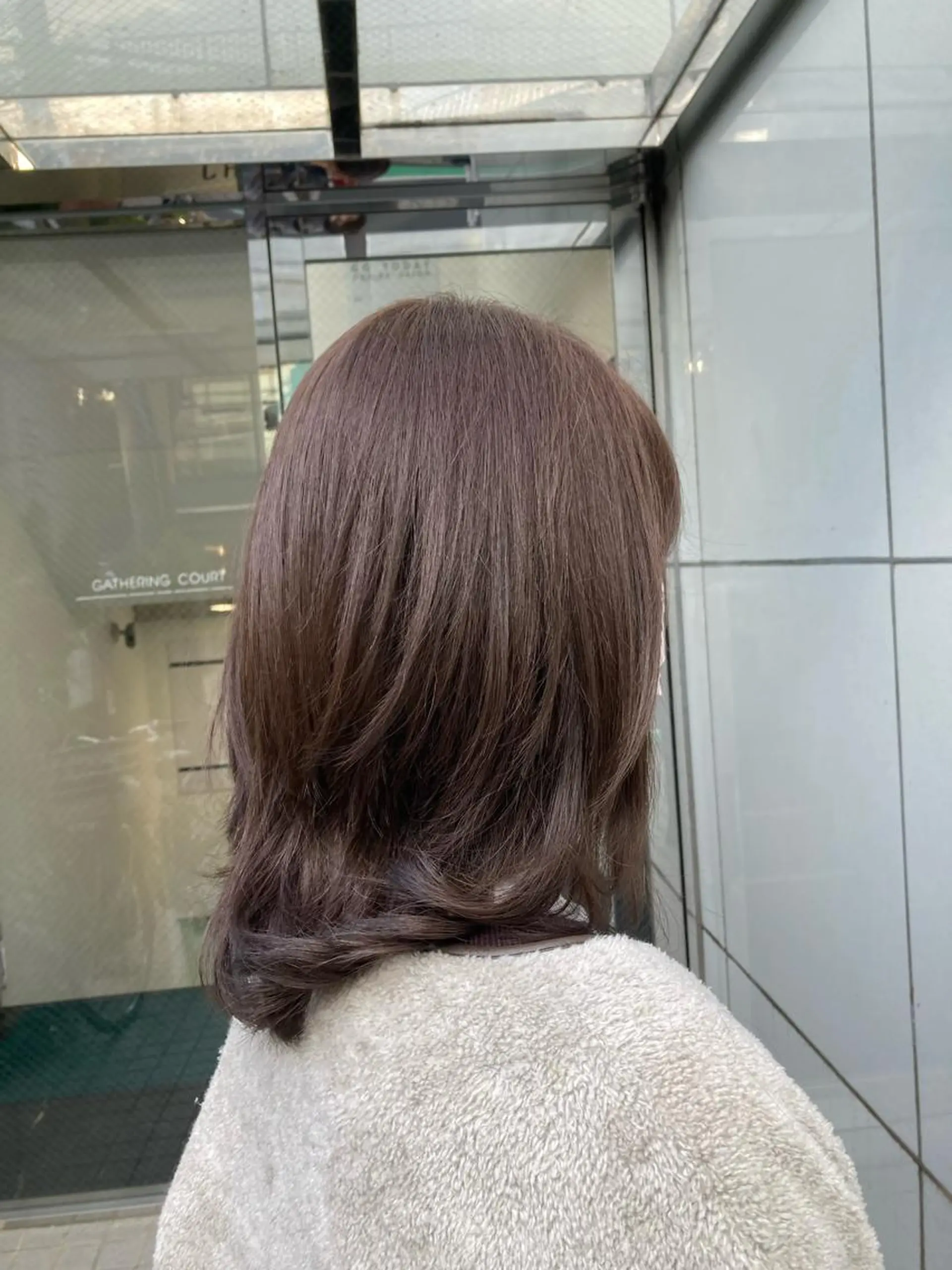 セミロング カット ヘアカラー トリートメント 寺田 ゆりのヘアスタイル