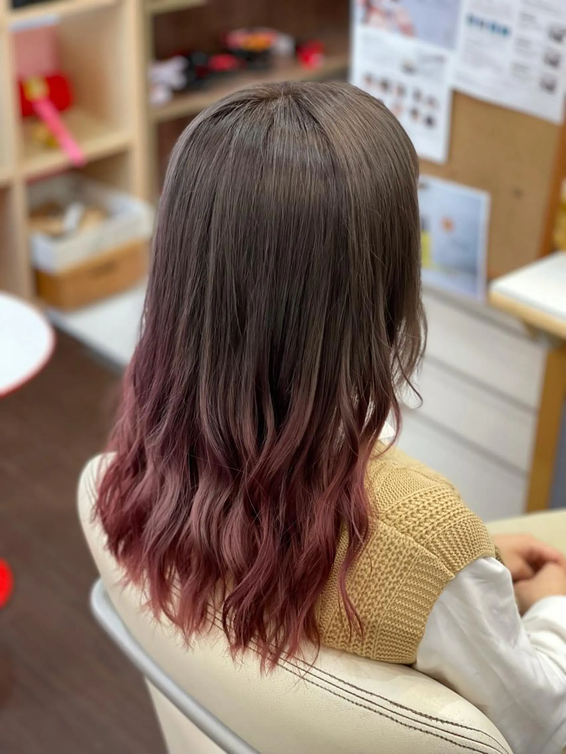 ロング ヘアカラー たけい ゆうきのヘアスタイル