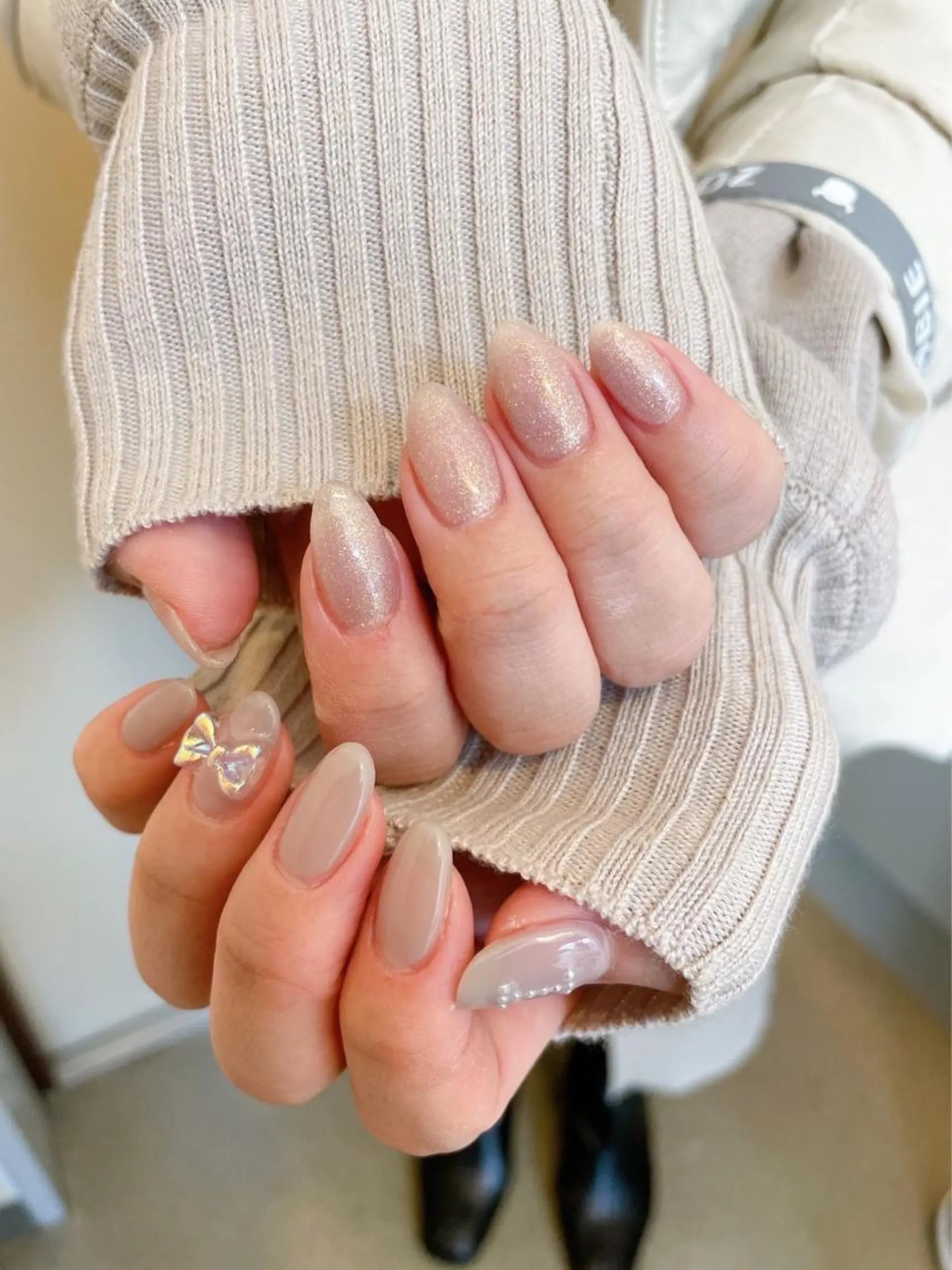 ネイル オーロラネイル フラワーネイル フットネイル フレンチネイル ジェルネイル mogunail &blowのネイルデザイン