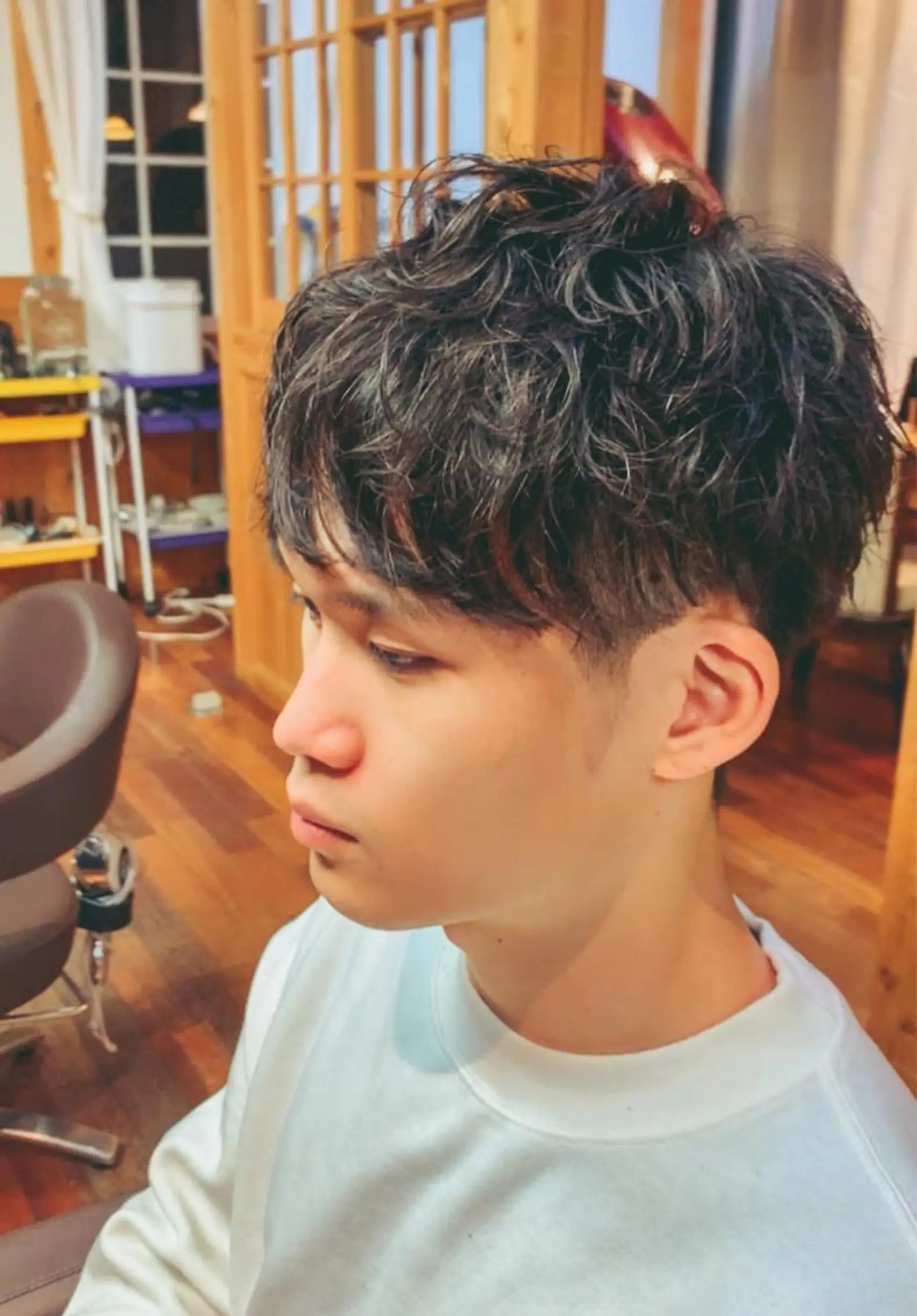 パーマ メンズ メンズパーマ ニュアンスパーマ 吉田 浩太郎のヘアスタイル