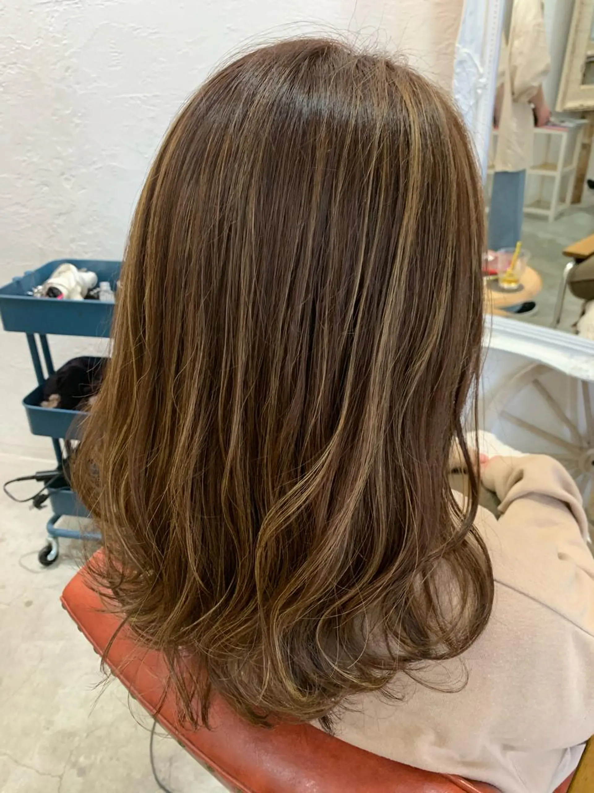 セミロング カラー カット ヘアカラー fio マナミのヘアスタイル