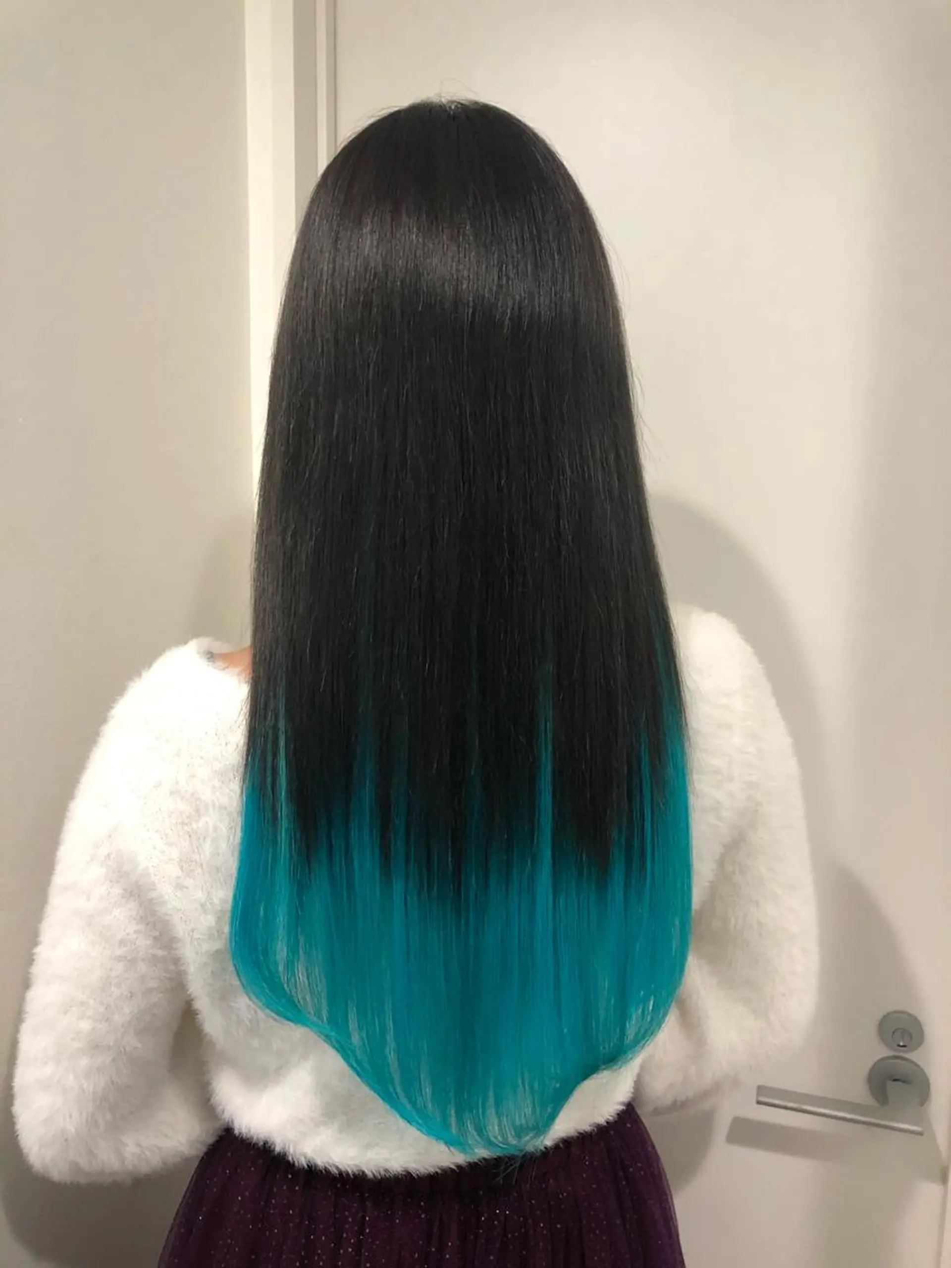 ロング カラー グラデーションカラー エクステ ヘアカラー エクステ 🧡艶髪ちゅるん髪 🫧🧡YUKI❄️のヘアスタイル