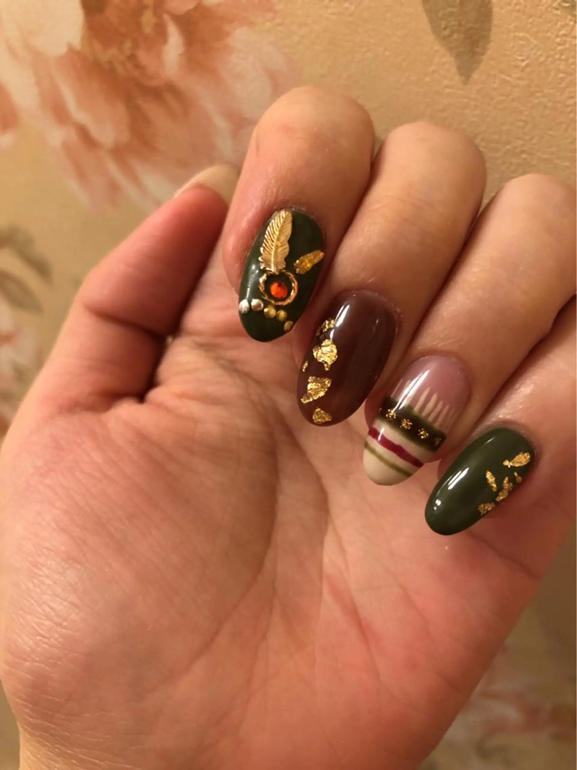 ネイル 春ネイル ネイルリボン 受付スタッフのネイルデザイン