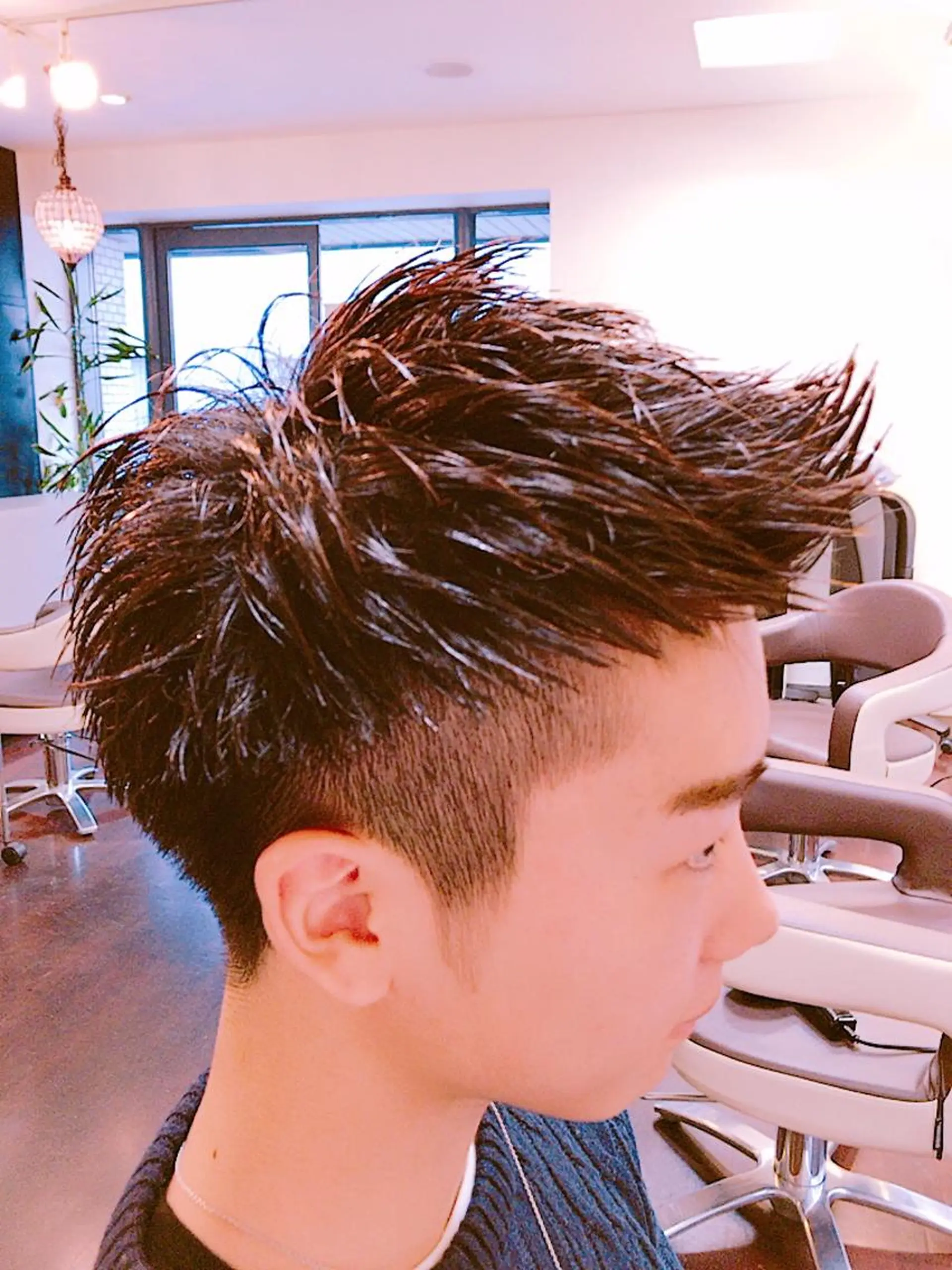 メンズ 前之園 ひかるのヘアスタイル