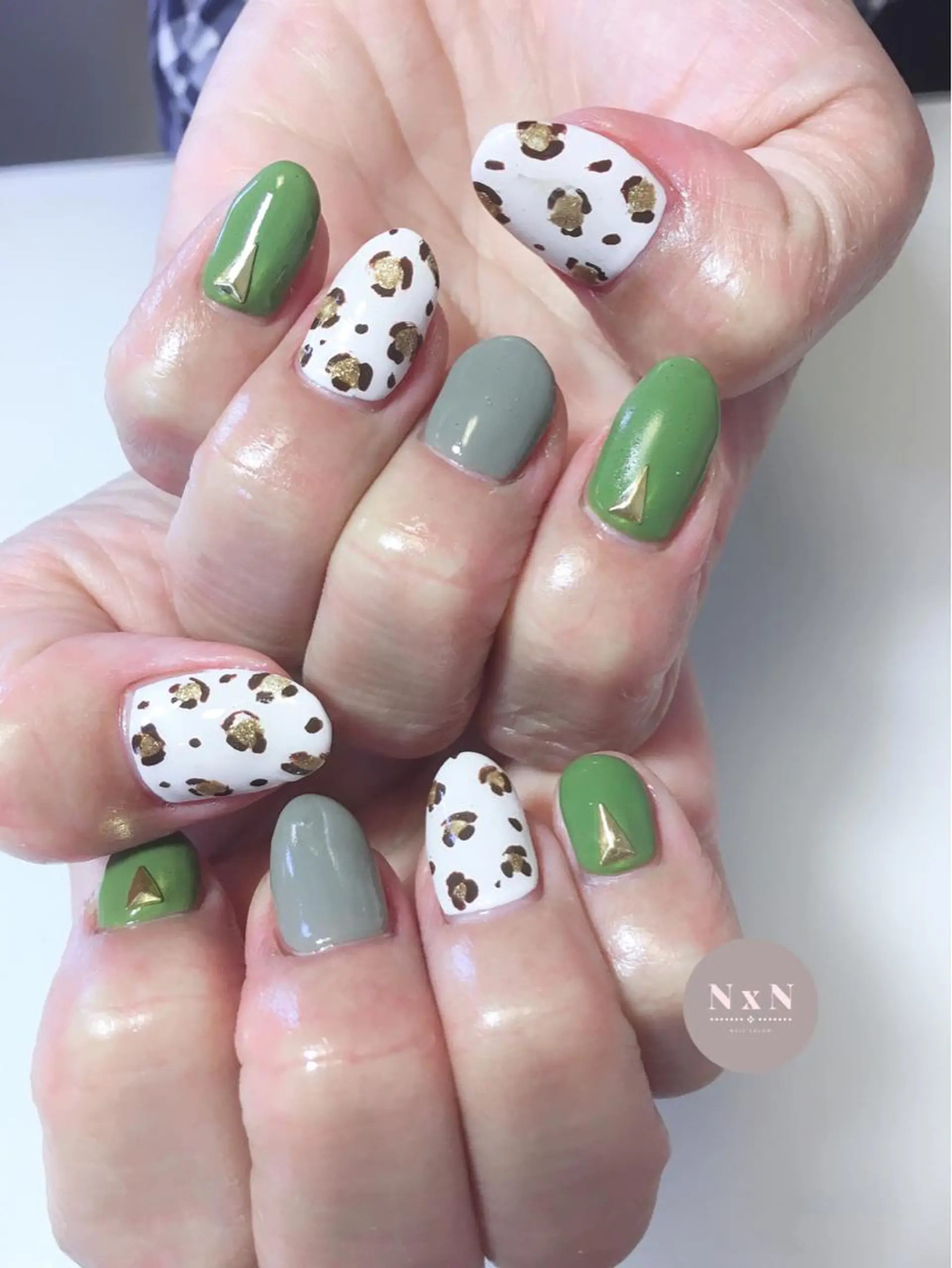 ネイル アニマル柄 ジェルネイル ぷっくりネイル 冬ネイル nail salon N×Nのネイルデザイン