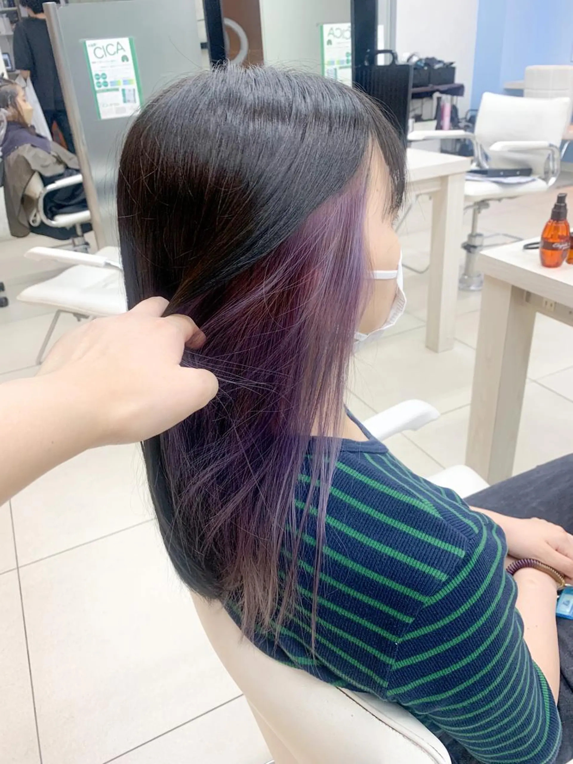 ロング カラー インナーカラー パープルカラー ヘアカラー ✂︎レディース のメンズカット屋さんのヘアスタイル
