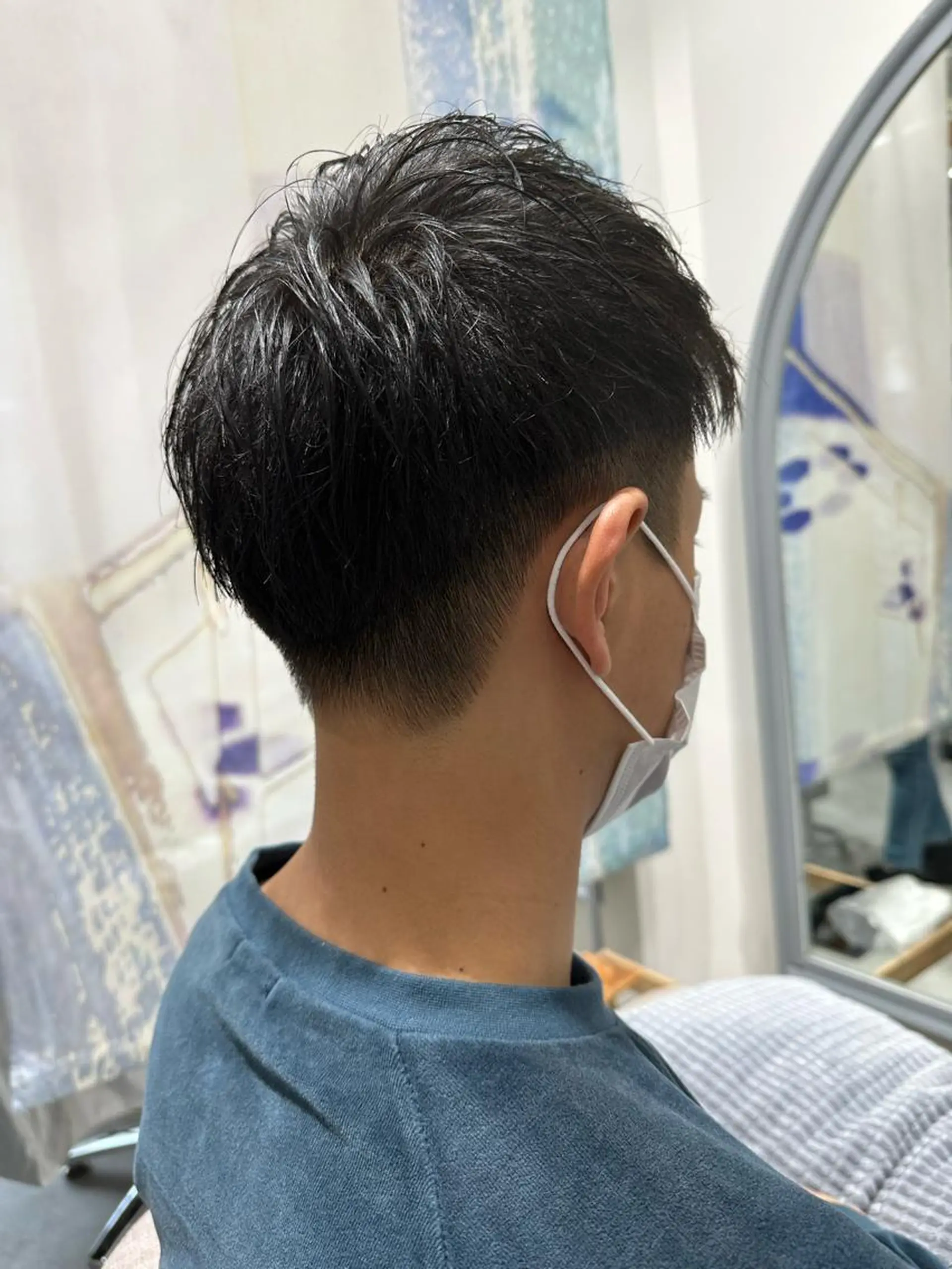 ショート メンズ フェードカット 刈り上げ カット ヘッドスパ 💎メンズパーマ特化 🥇メンズのプロのヘアスタイル