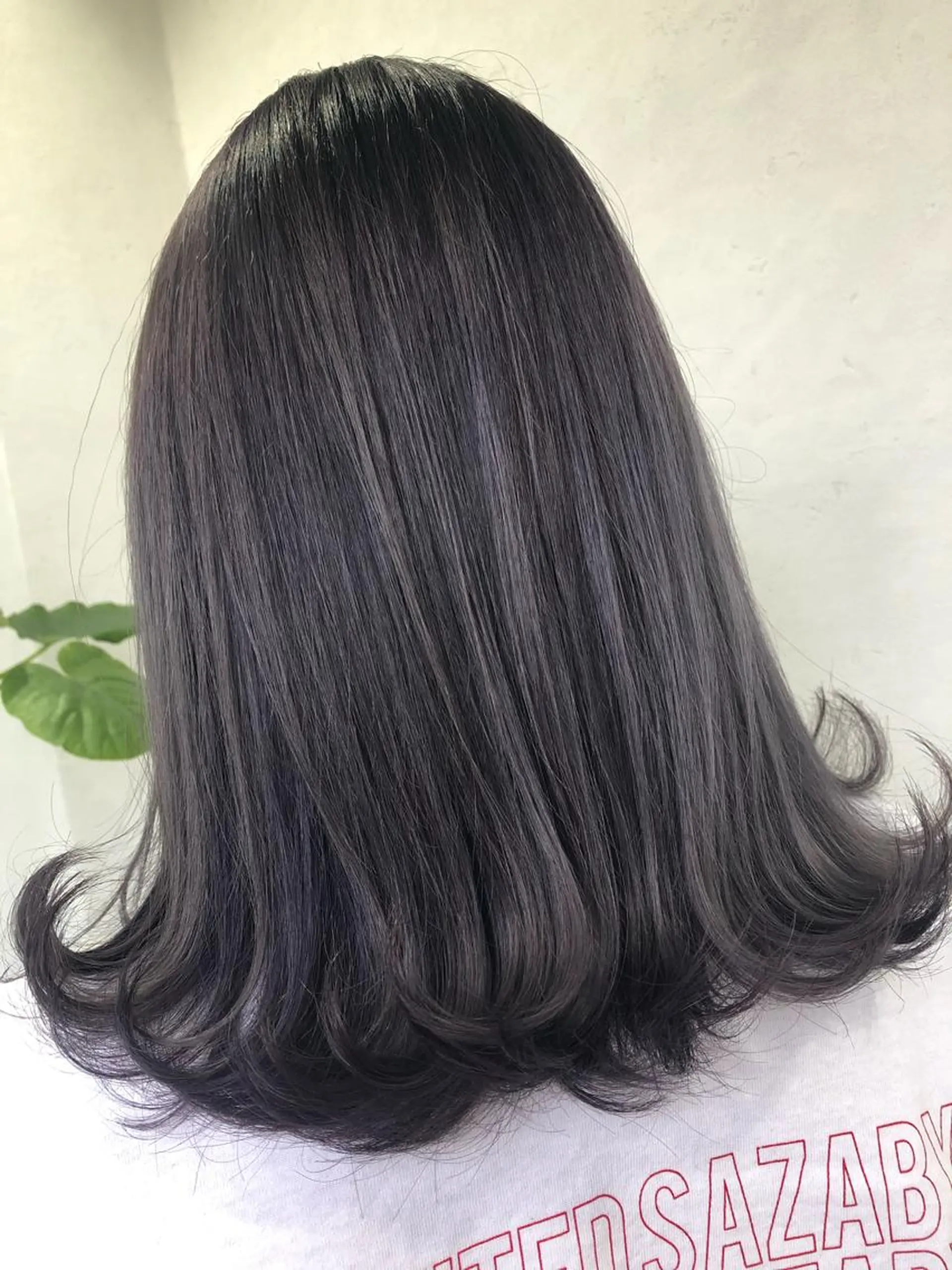 カラー ダークグレー ラベンダーカラー ヘアカラー ブリーチ毛縮毛矯正 👑山口のヘアスタイル