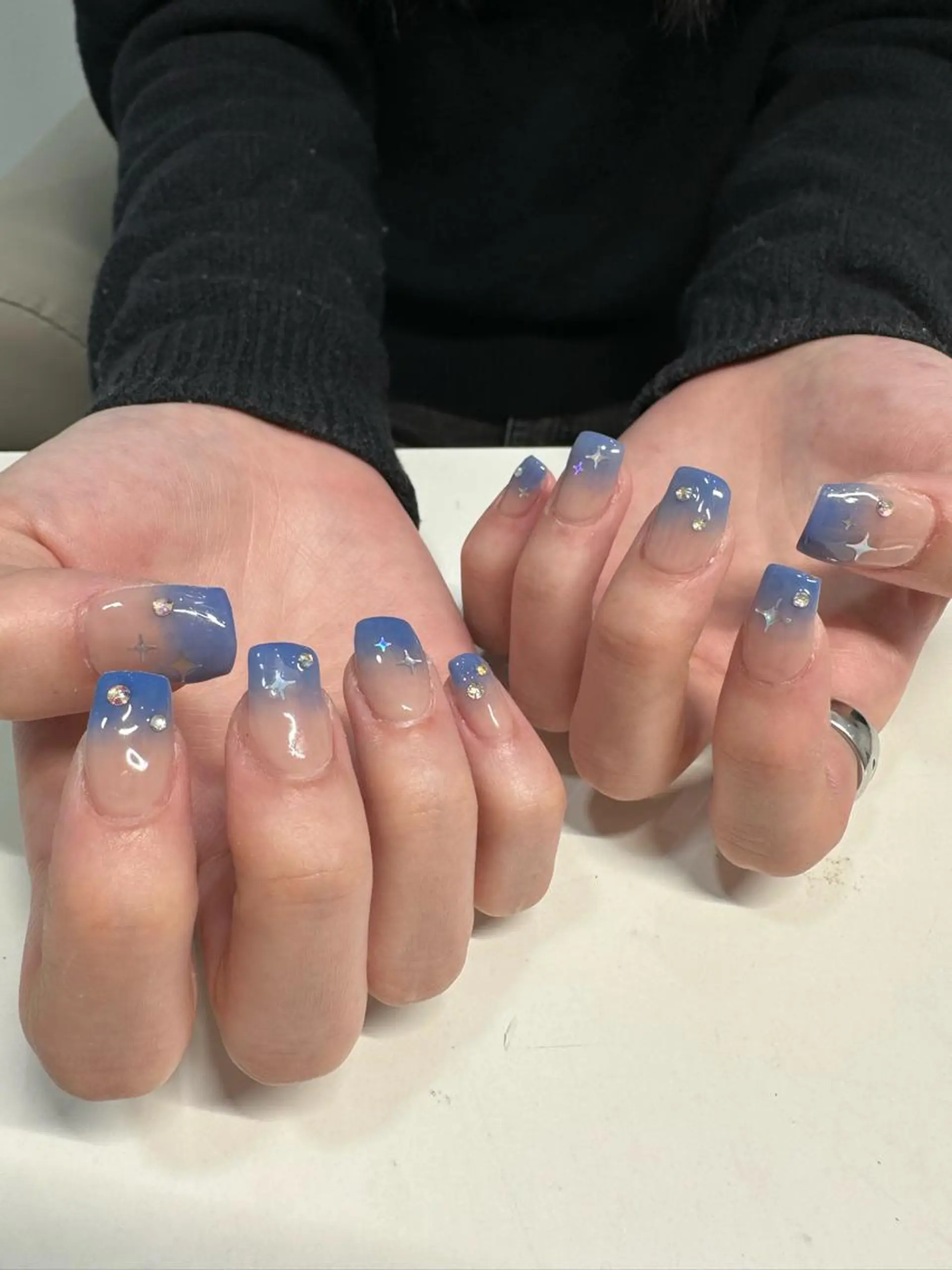 ネイル 個性派ネイル 🌼 ハルカ ♡の眉毛・アイブロウイメージ