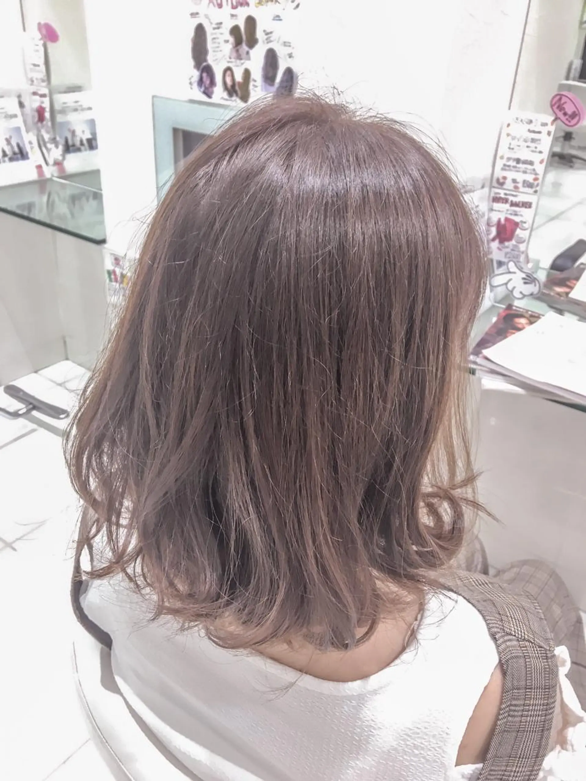 カラー アッシュ 透明感カラー グラデーションカラー ピンクカラー ピンクアッシュ MERu所属・MERu/高橋裕之 /レイヤー/艶カラーのヘアスタイル