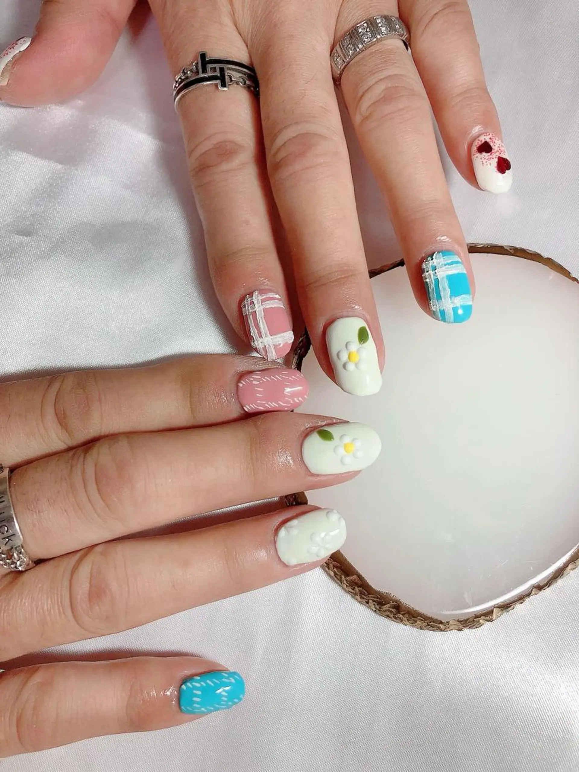 ネイル ハンドネイル ハンドケア MIMINENE NAILのネイルデザイン