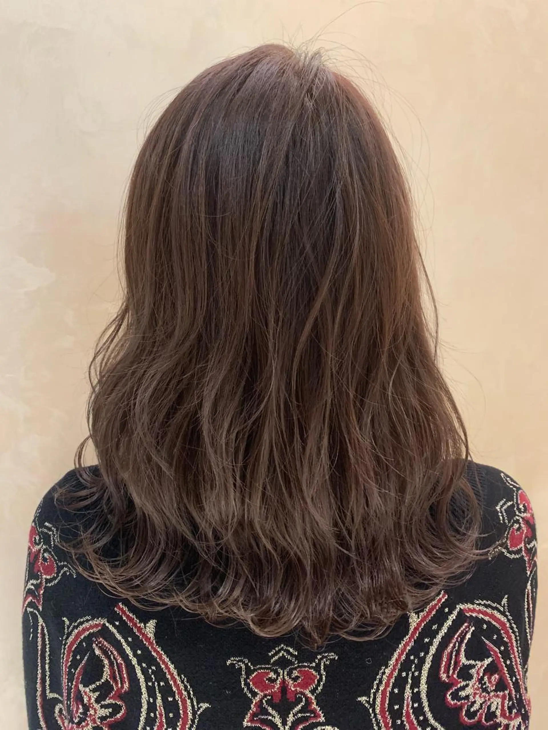 セミロング カラー 髪質改善支持率 No. 1✨mayuのヘアスタイル