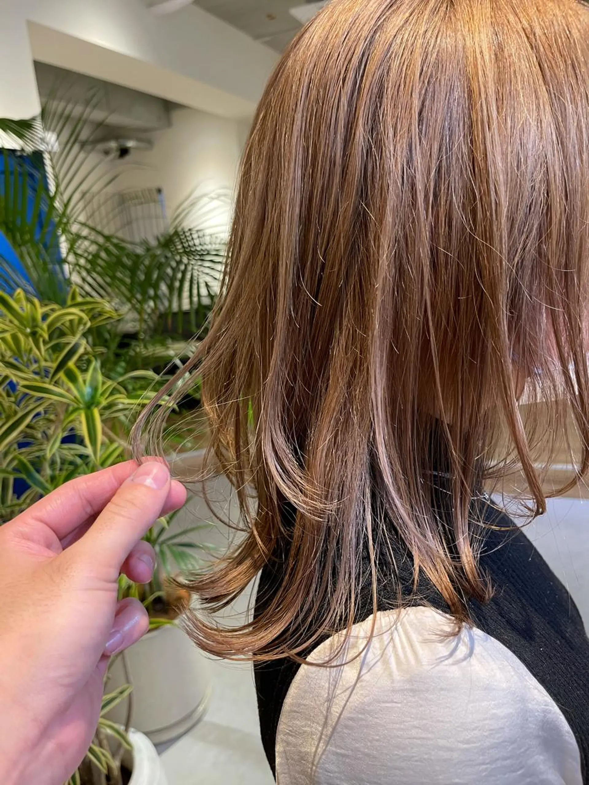 ミディアム カット ヘアカラー トリートメント イメチェンカット✂️ 錦糸町佐藤店長のヘアスタイル