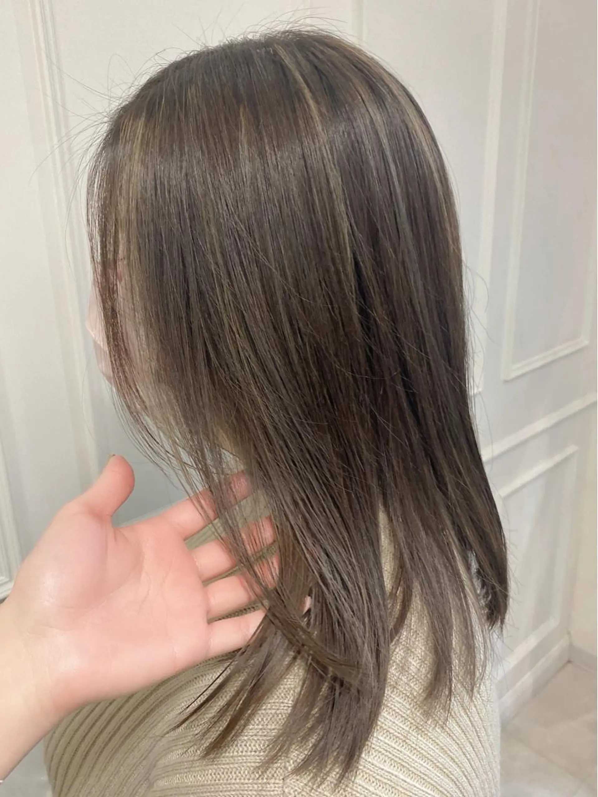 ミディアム ヘアカラー トリートメント 🎀髪質改善🎀 Olive南森町のヘアスタイル