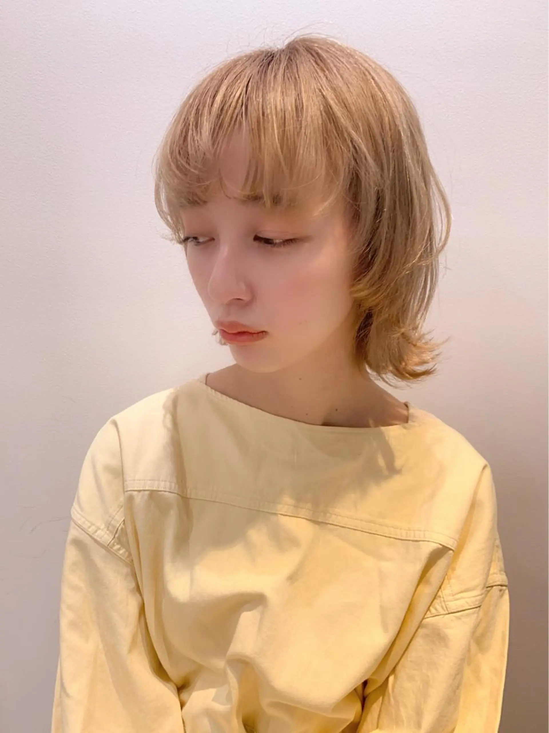 ミディアム GO TODAY SHAIR SALON 梅田NU茶屋町店所属・田中成美/レイヤー カット/透明感カラーのヘアスタイル