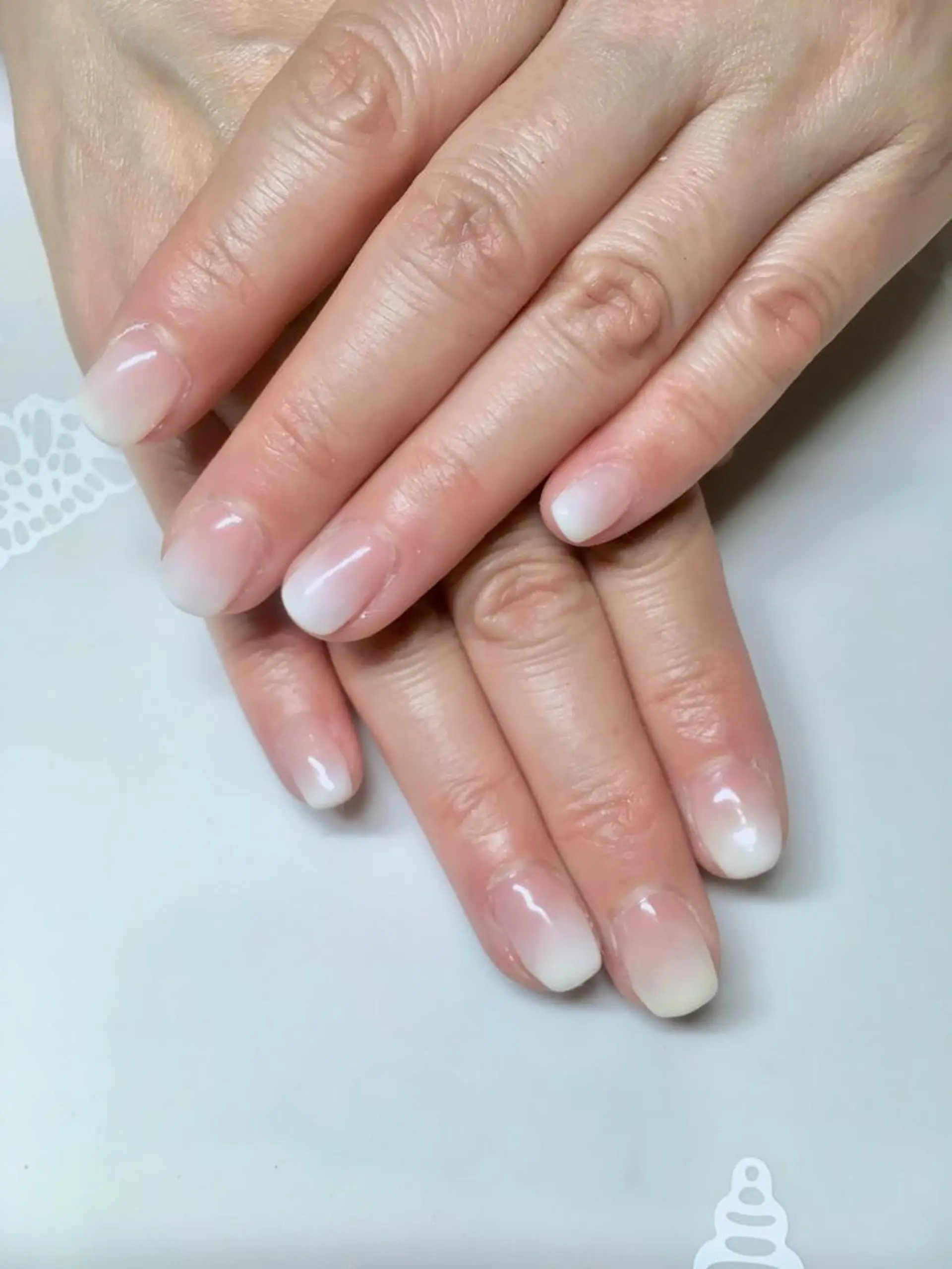 ネイル 新宿ネイルサロン ジェミディローサのネイルデザイン