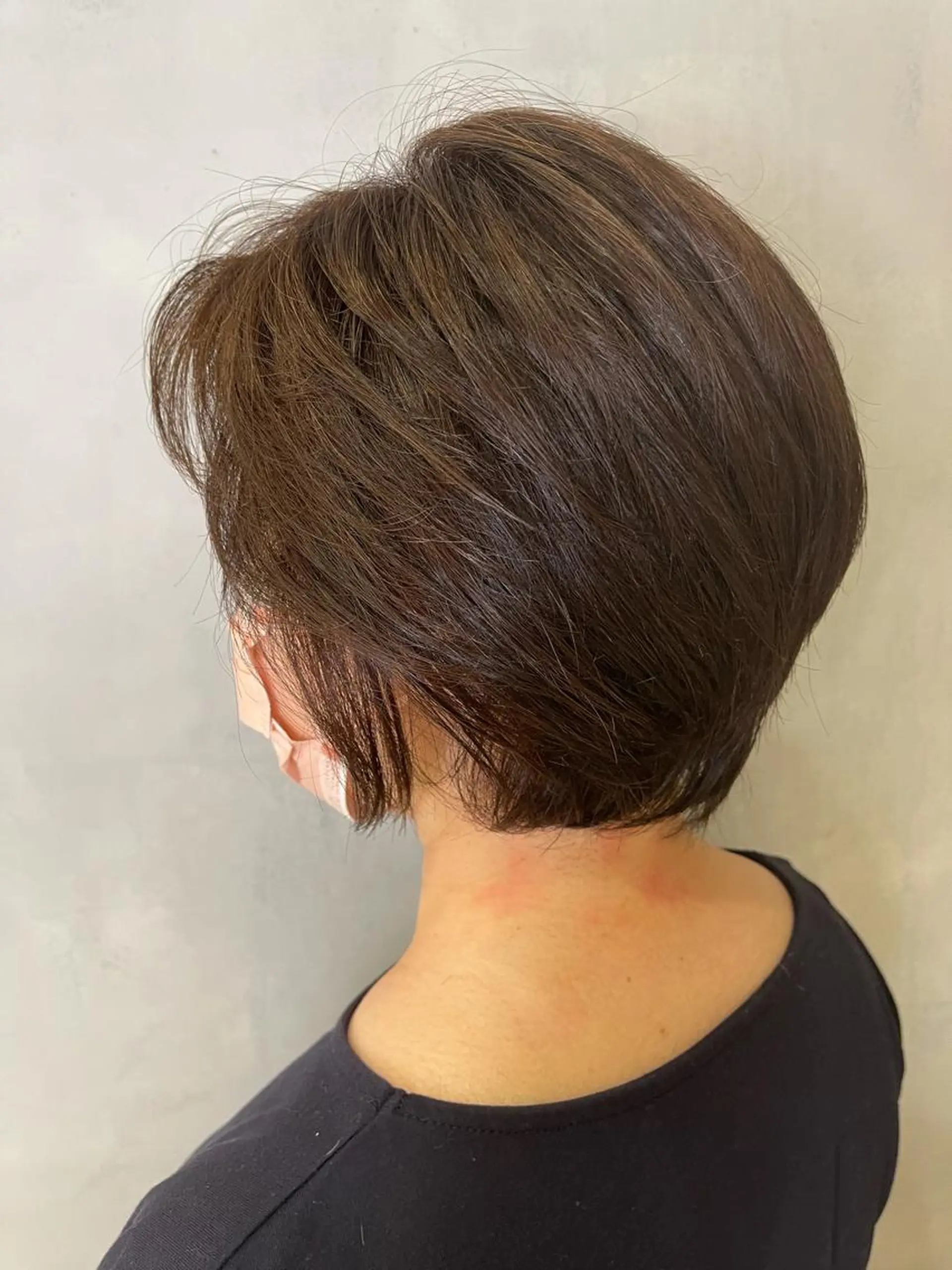 ショート まとまる美髪矯正 ×レイヤーカットのヘアスタイル