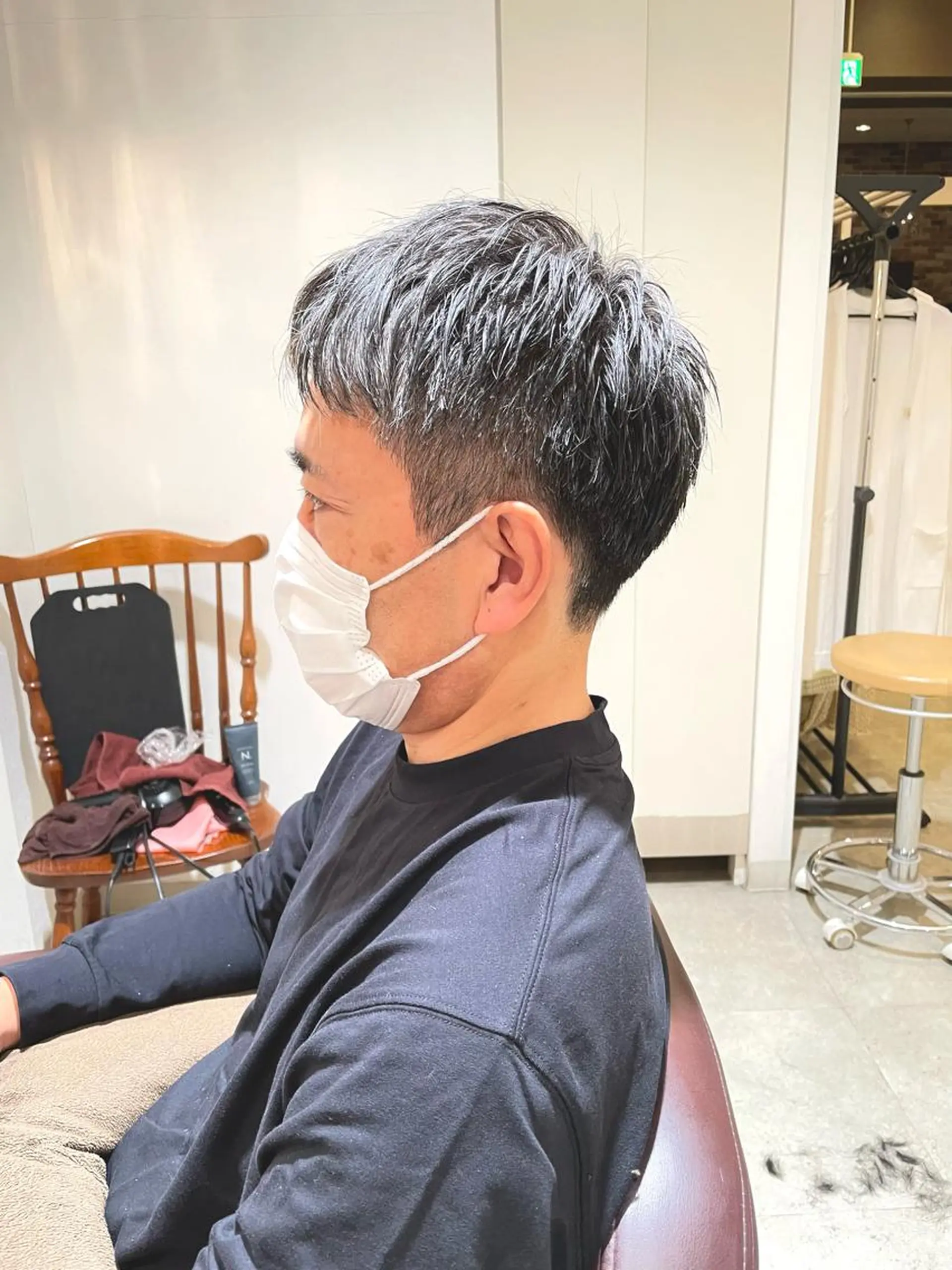 ショート メンズ 新谷 玲日のヘアスタイル