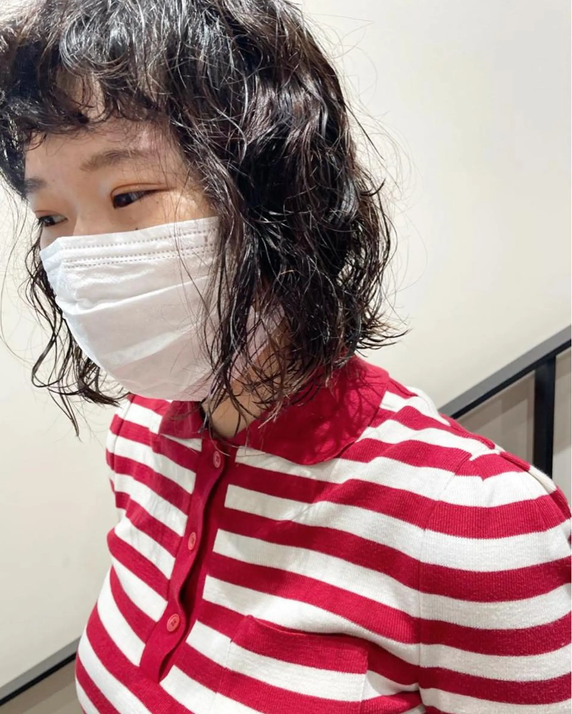 ショート パーマ 似合わせカット tomo🍒パーマ ハイトーン似合わせのヘアスタイル