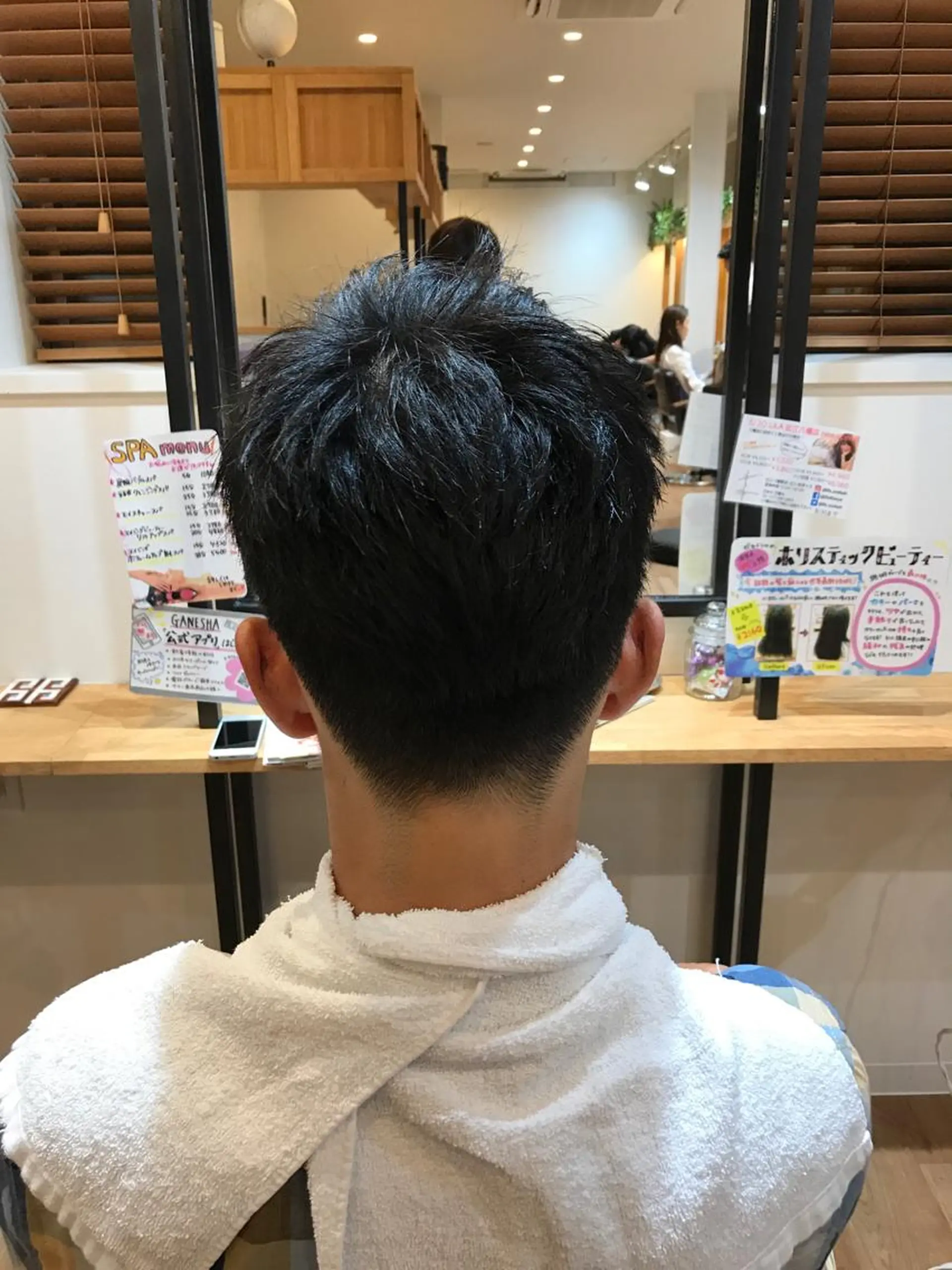 ショート メンズ 種市 泰士のヘアスタイル
