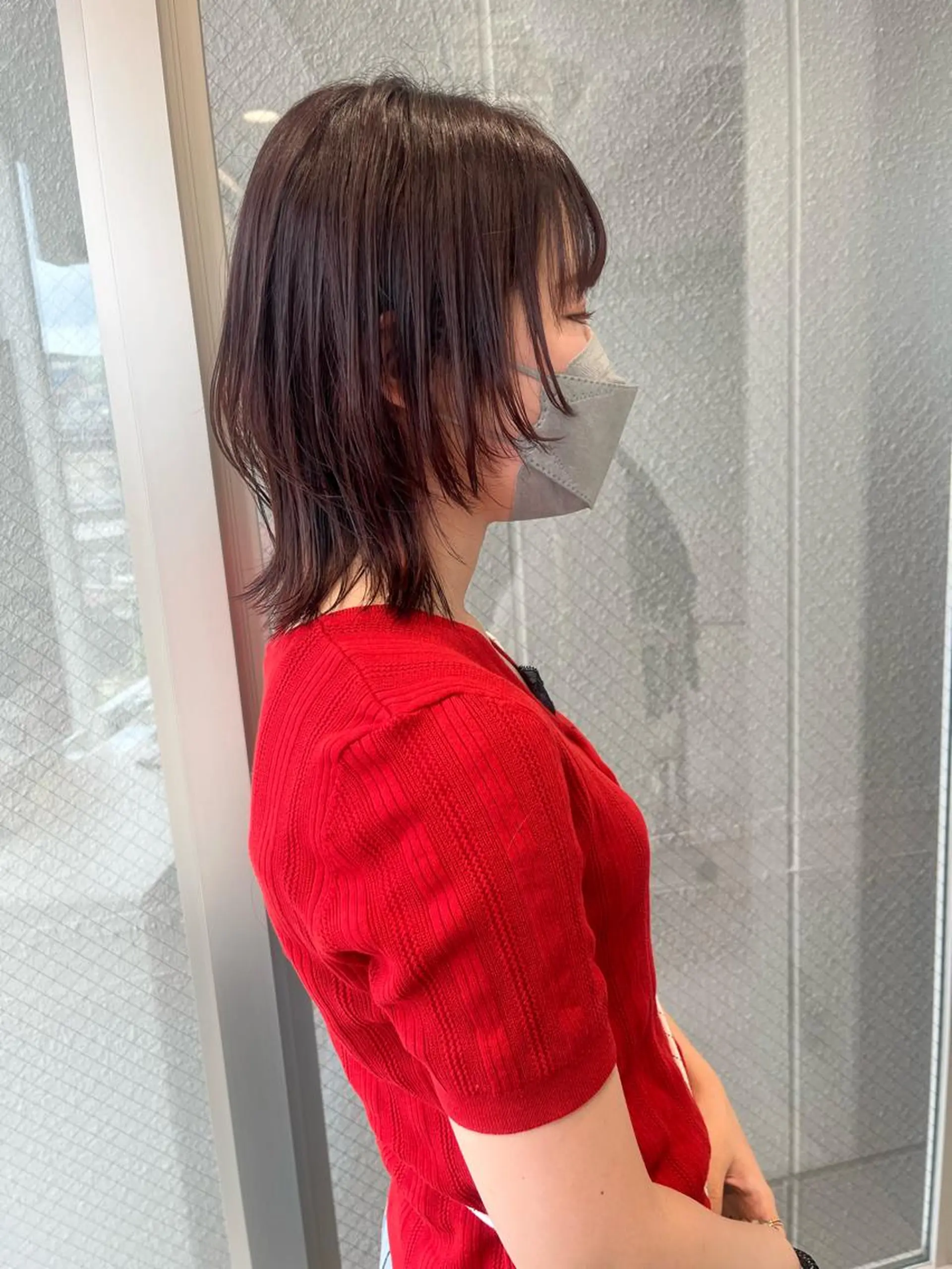 ミディアム ウルフカット ウルフカット／吉村 桃子のヘアスタイル