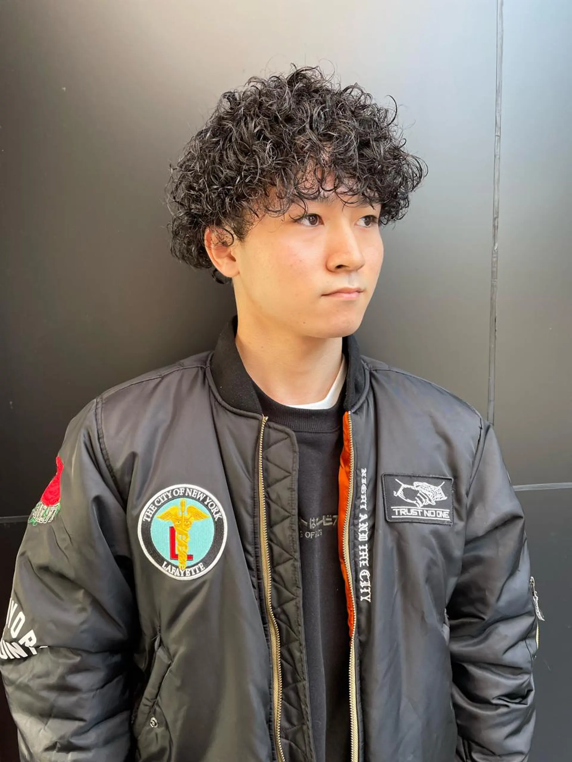 パーマ メンズ センターパート マッシュ メンズパーマ メンズショート メンズベリーショート カット パーマ スパイキーパーマ 柏NO1 藤本葉のヘアスタイル