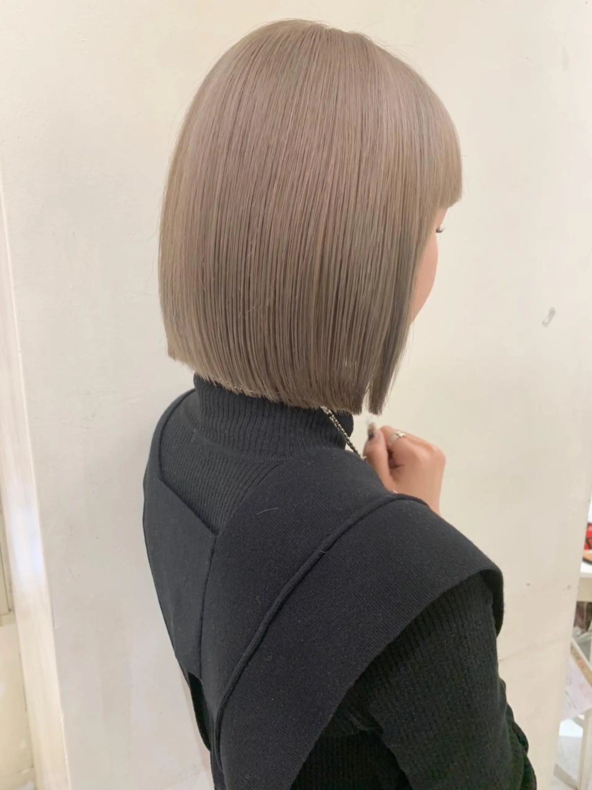 カラー ベージュカラー ハイトーンカラー ハイトーンベージュ 窪田 椋介のヘアスタイル