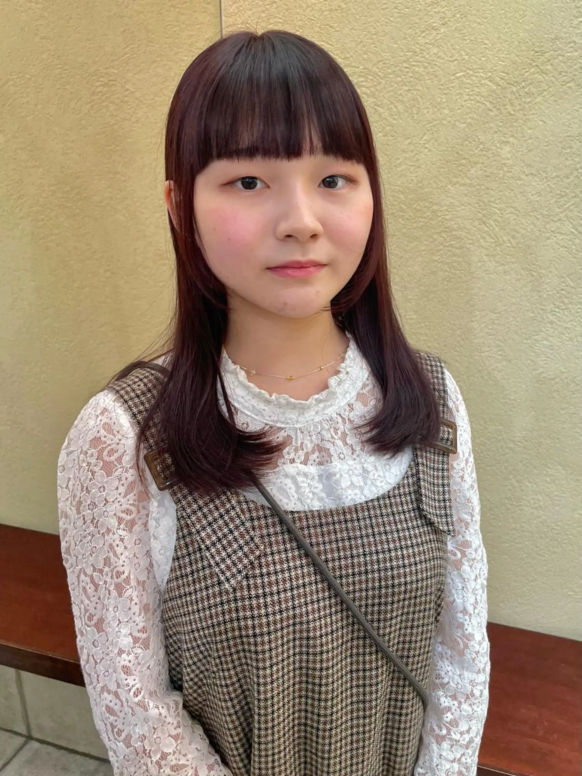 セミロング 塩谷 雪花のヘアスタイル