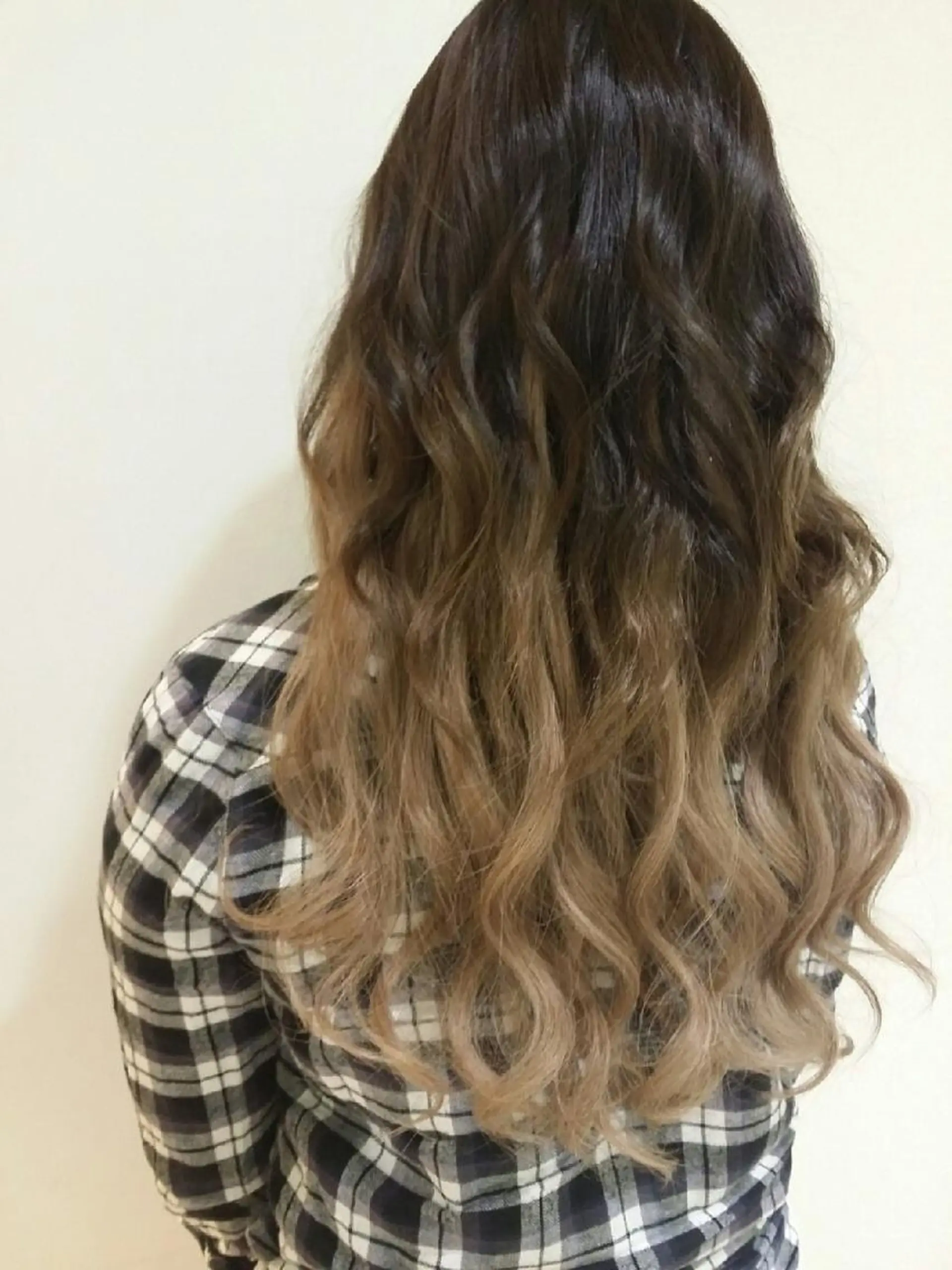 ロング カラー ヘアアレンジ グラデーションカラー きむえり/髪質改善 /うねり広がり改善のヘアスタイル