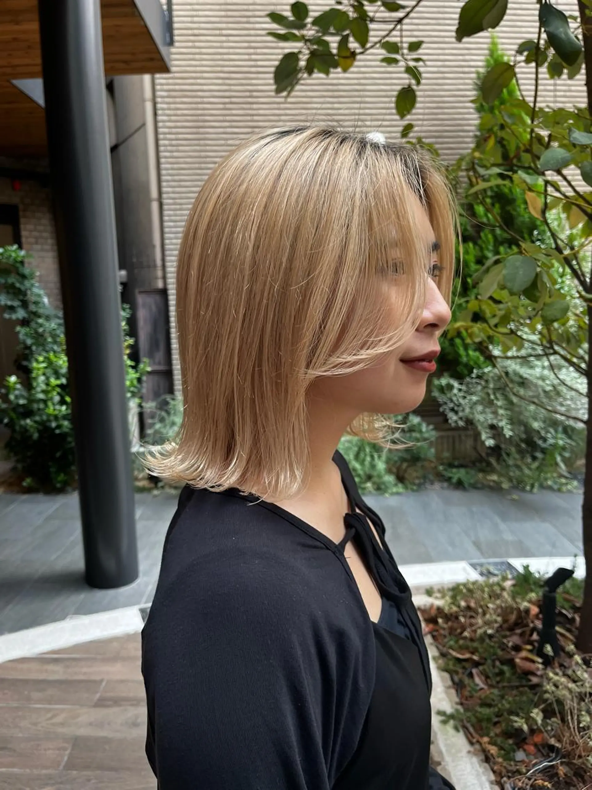 ショート ボブ 顔周りカット GIEN 末吉 海斗のヘアスタイル