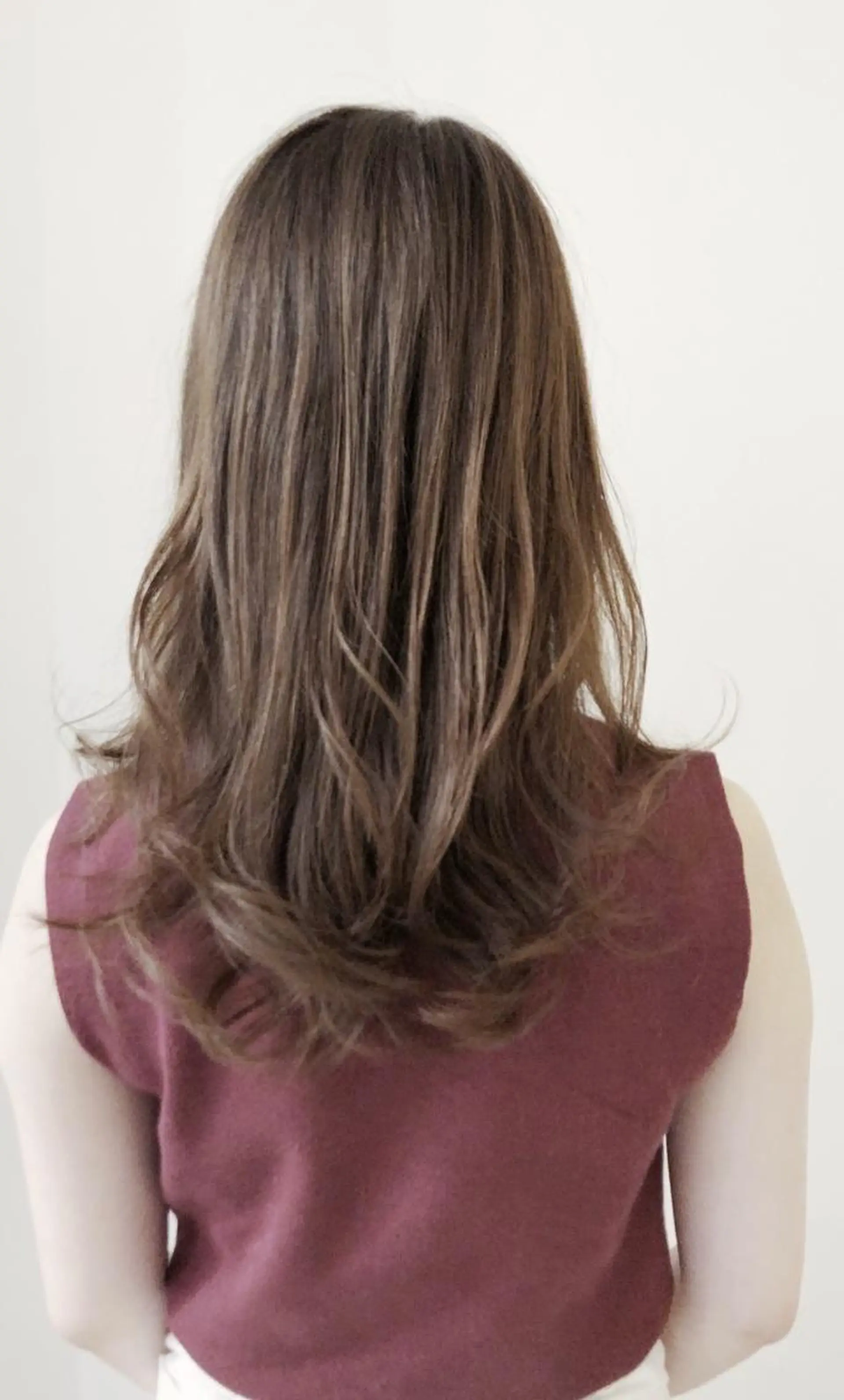 ロング カラー 松下 輝璃のヘアスタイル