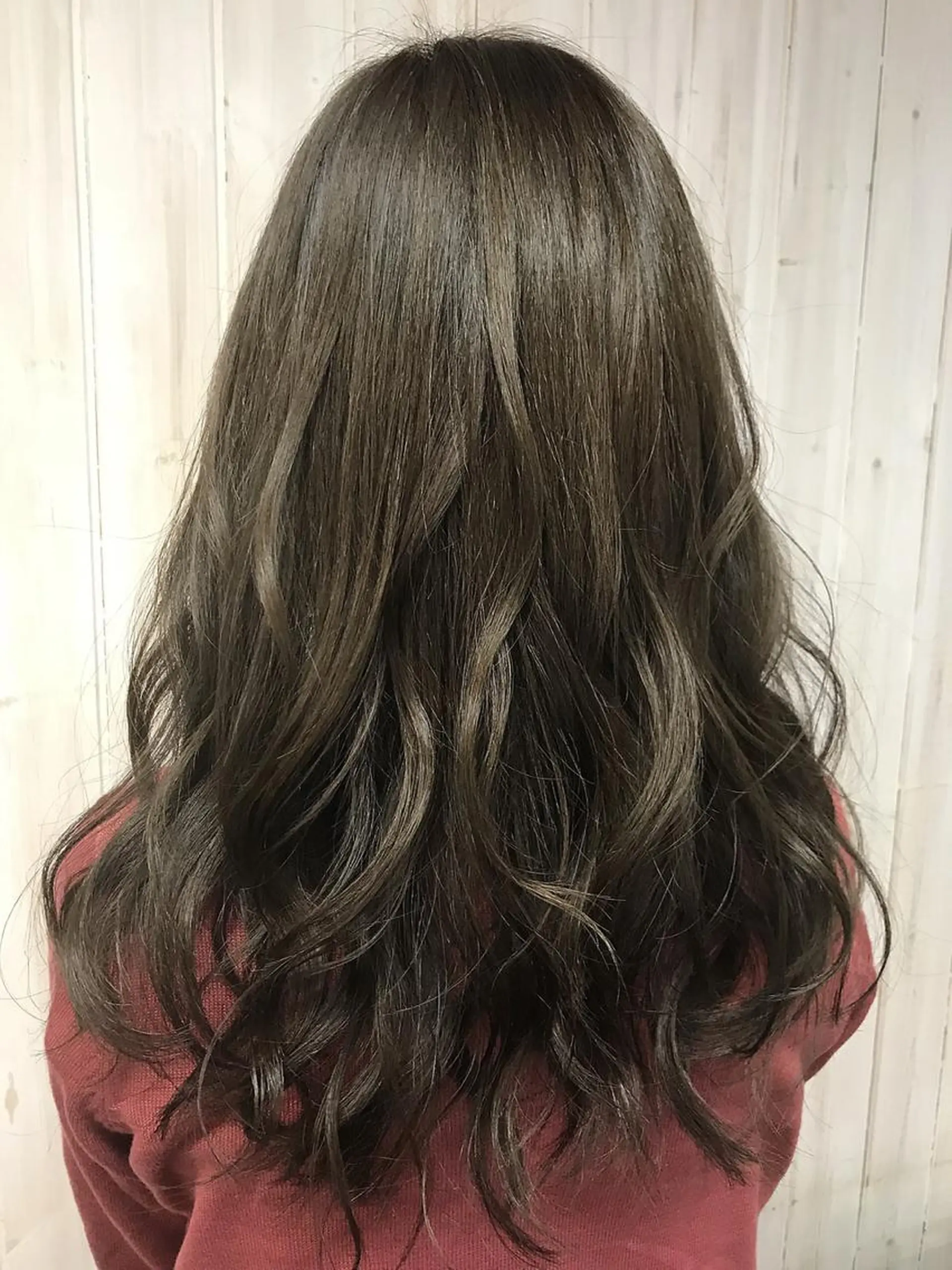 ロング カラー 吉祥寺aivee 若手注目スタッフのヘアスタイル