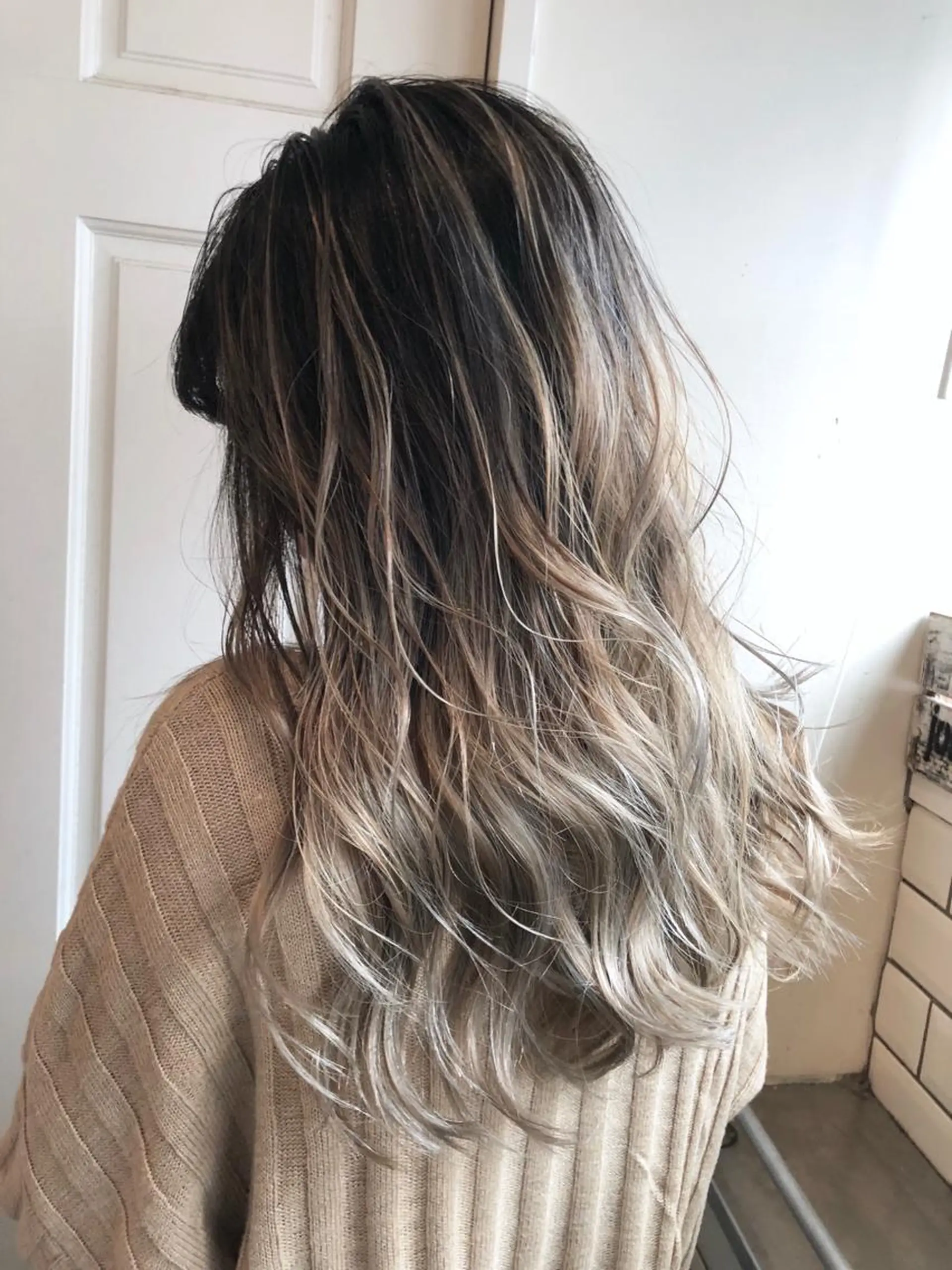 ロング カラー 【代表】高山 一真のヘアスタイル