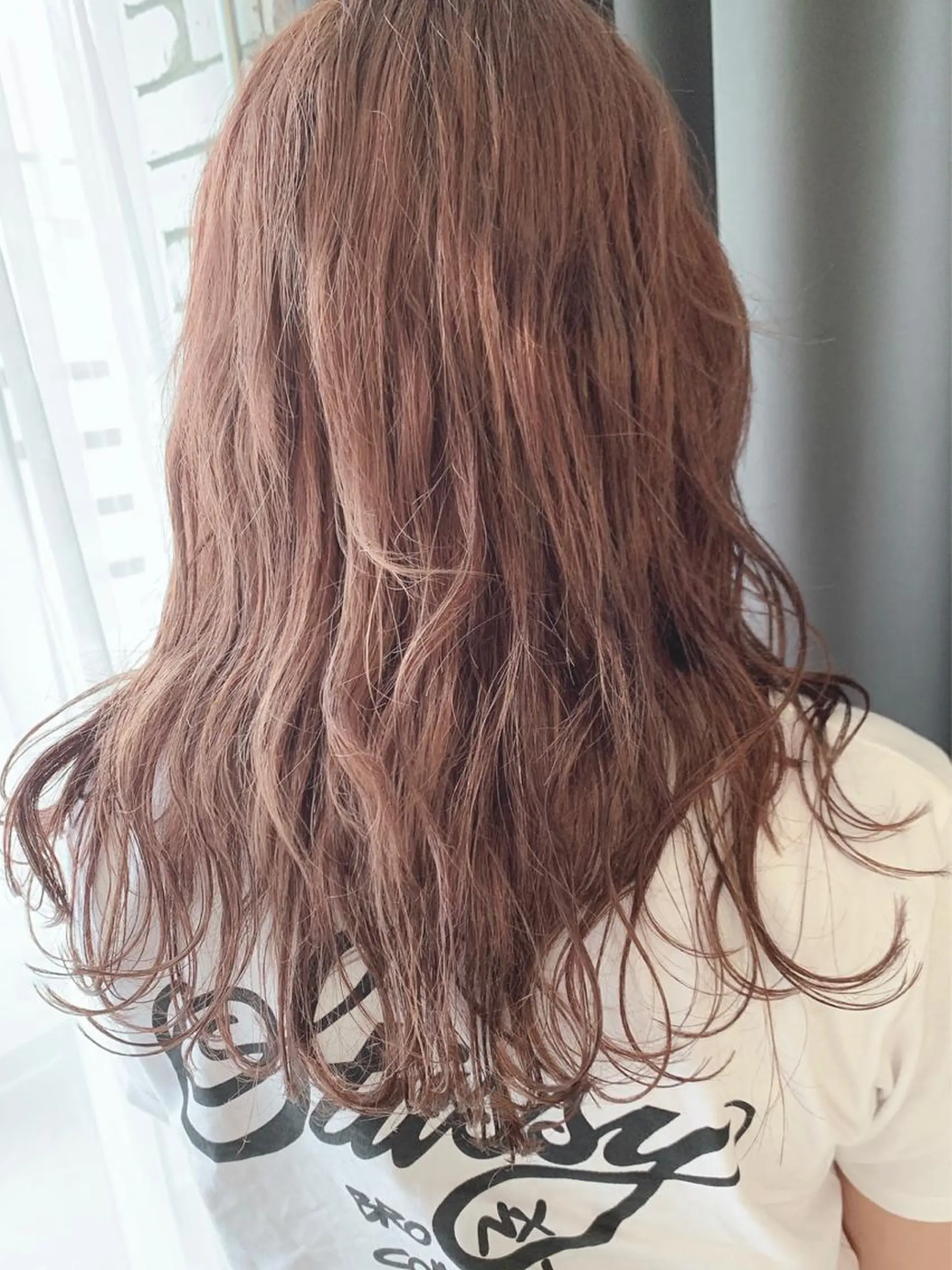 セミロング カラー ベージュカラー ピンクカラー ピンクベージュ LUXBE LUCEのヘアスタイル