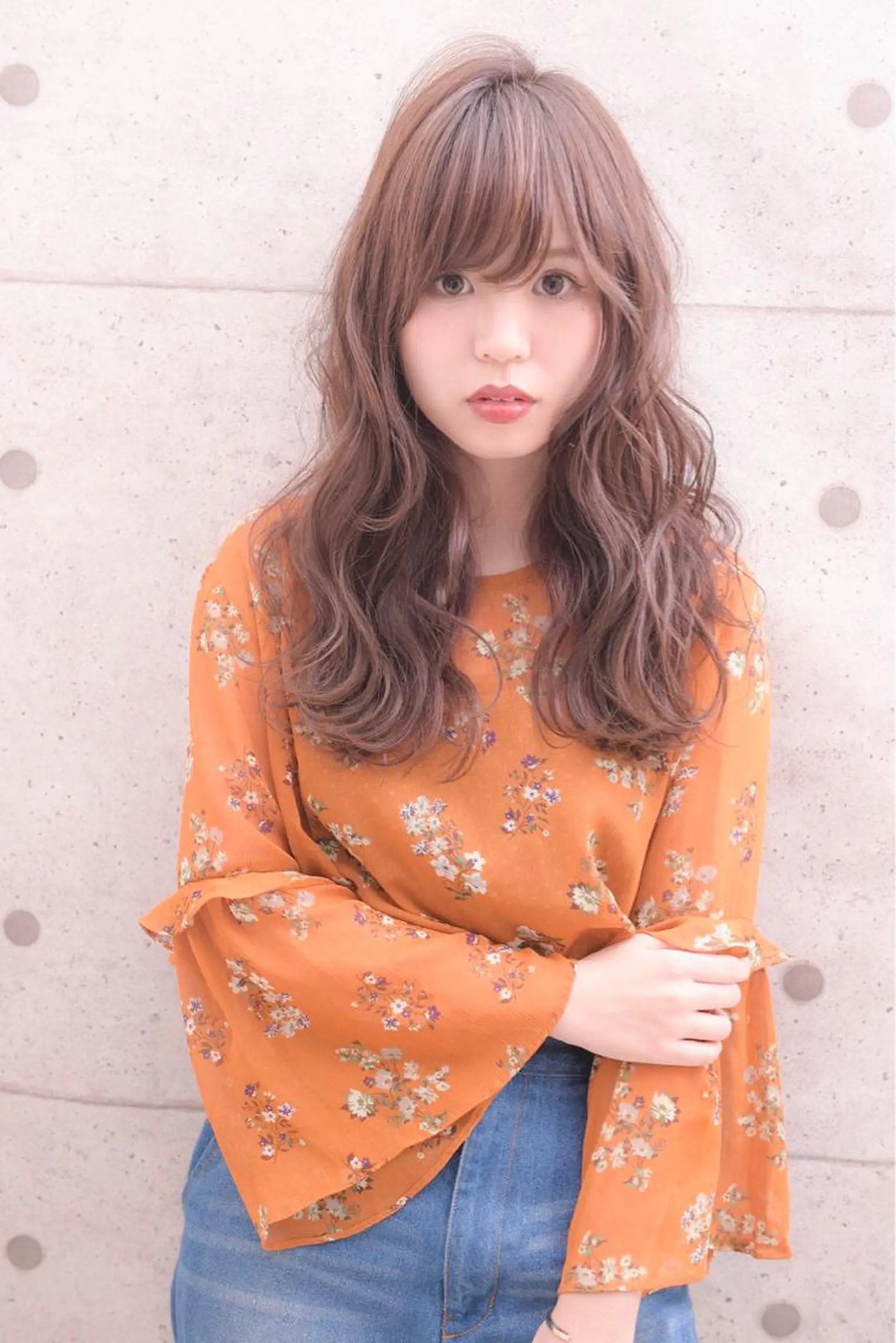 ロング 伊藤 裕貴のヘアスタイル