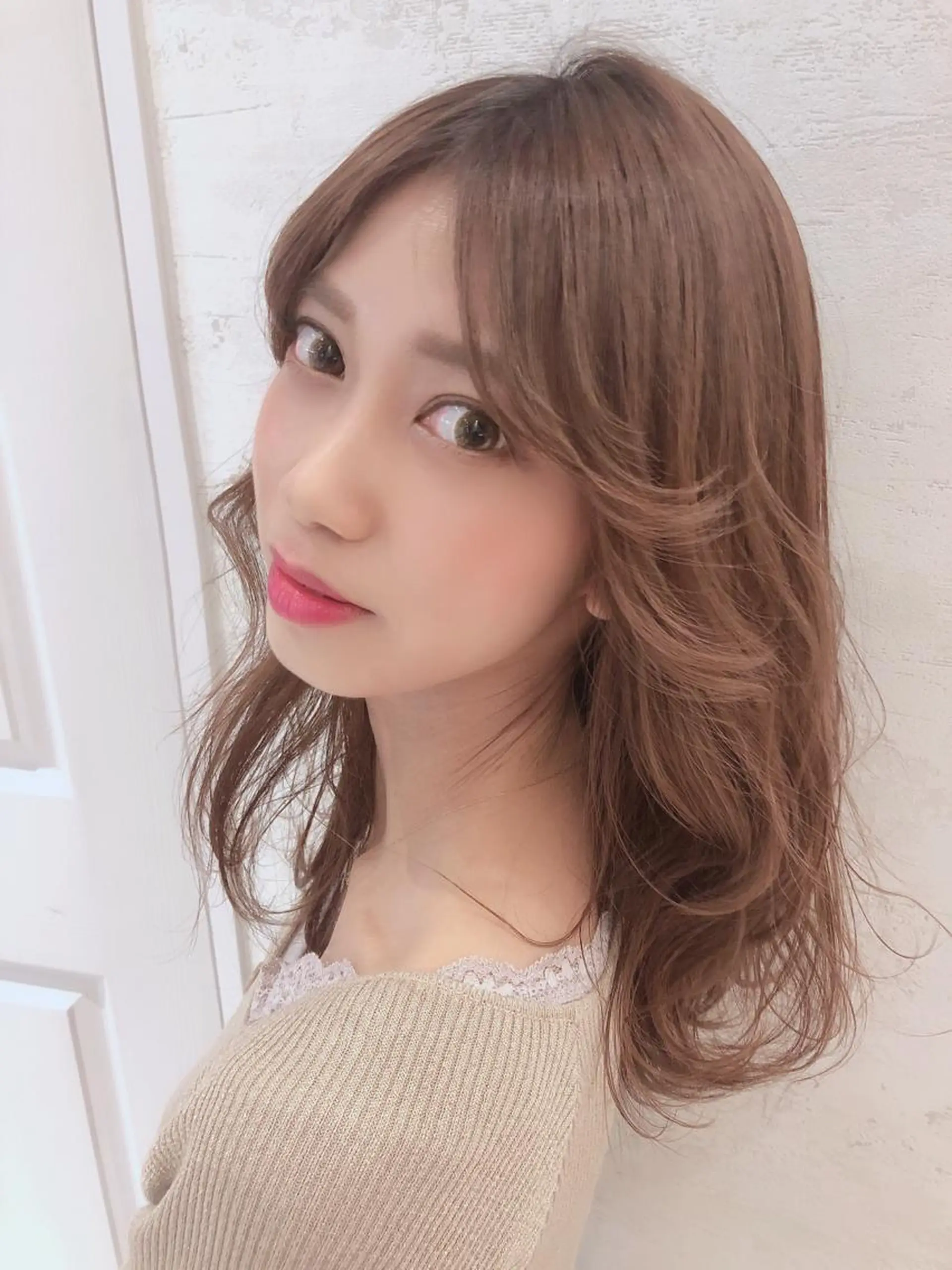 ミディアム カット ヘアカラー トリートメント 代表山口ひな 髪質改善のプロのヘアスタイル