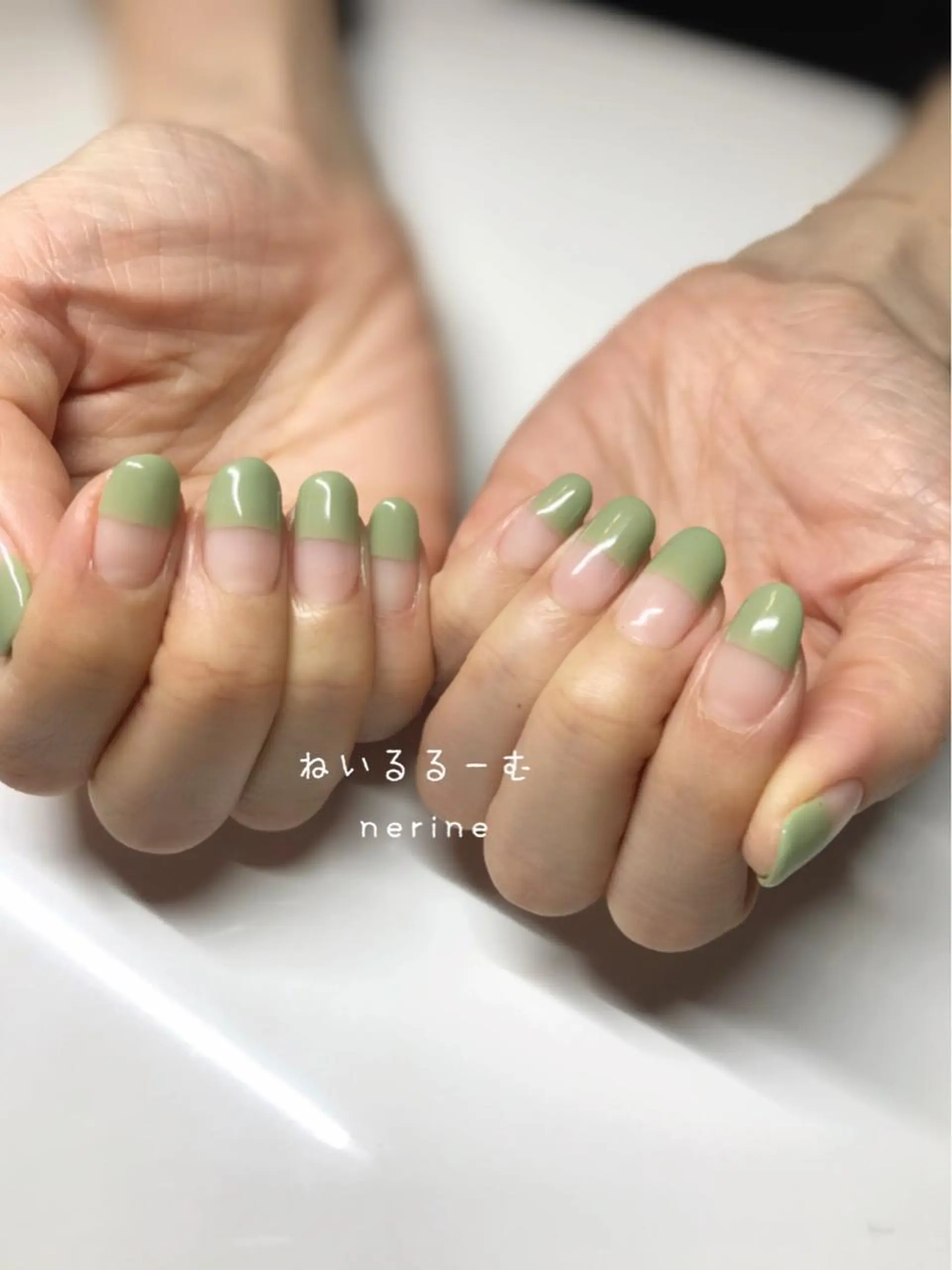 ネイル フットネイル ジェルネイル ニュアンスネイル シンプルネイル ストーンネイル NAILST Naomiのネイルデザイン