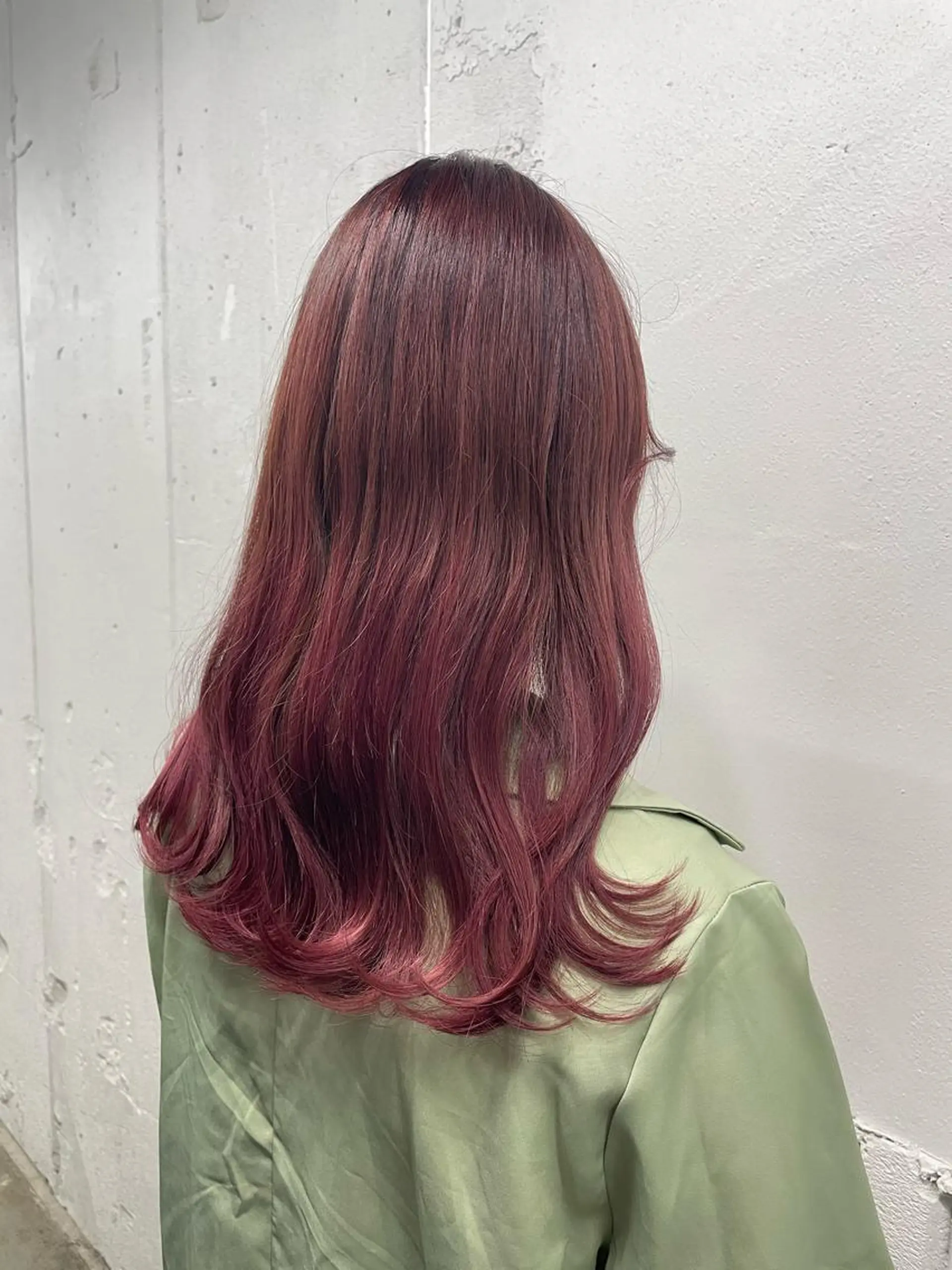 セミロング カラー シールエクステ バレイヤージュ ミストバング ダブルカラー  フェイスフレーミング カット ヘアカラー トリートメント 🧡艶髪ちゅるん髪 🫧🧡YUKI❄️のヘアスタイル