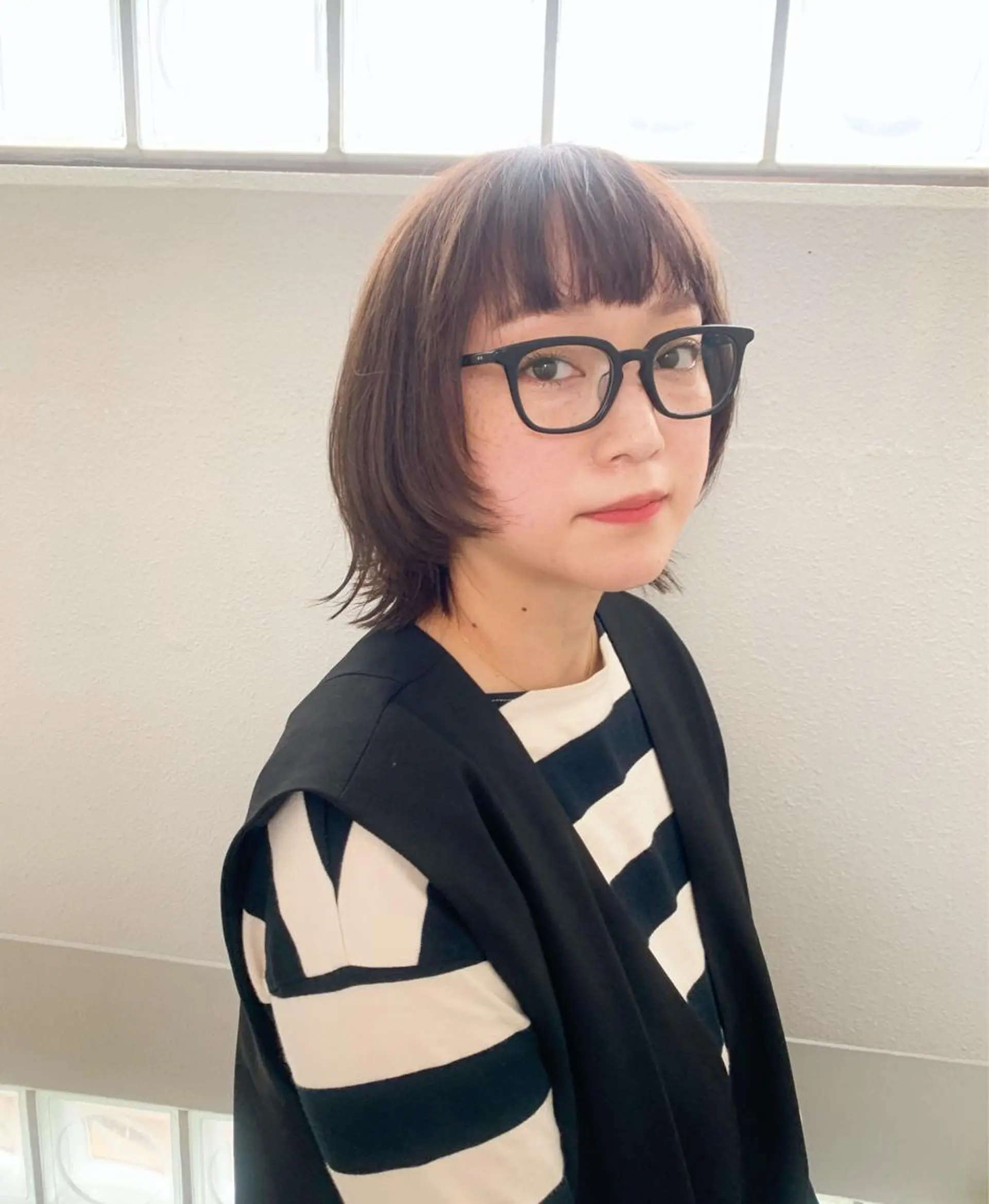 ミディアム ナガサカ サチのヘアスタイル