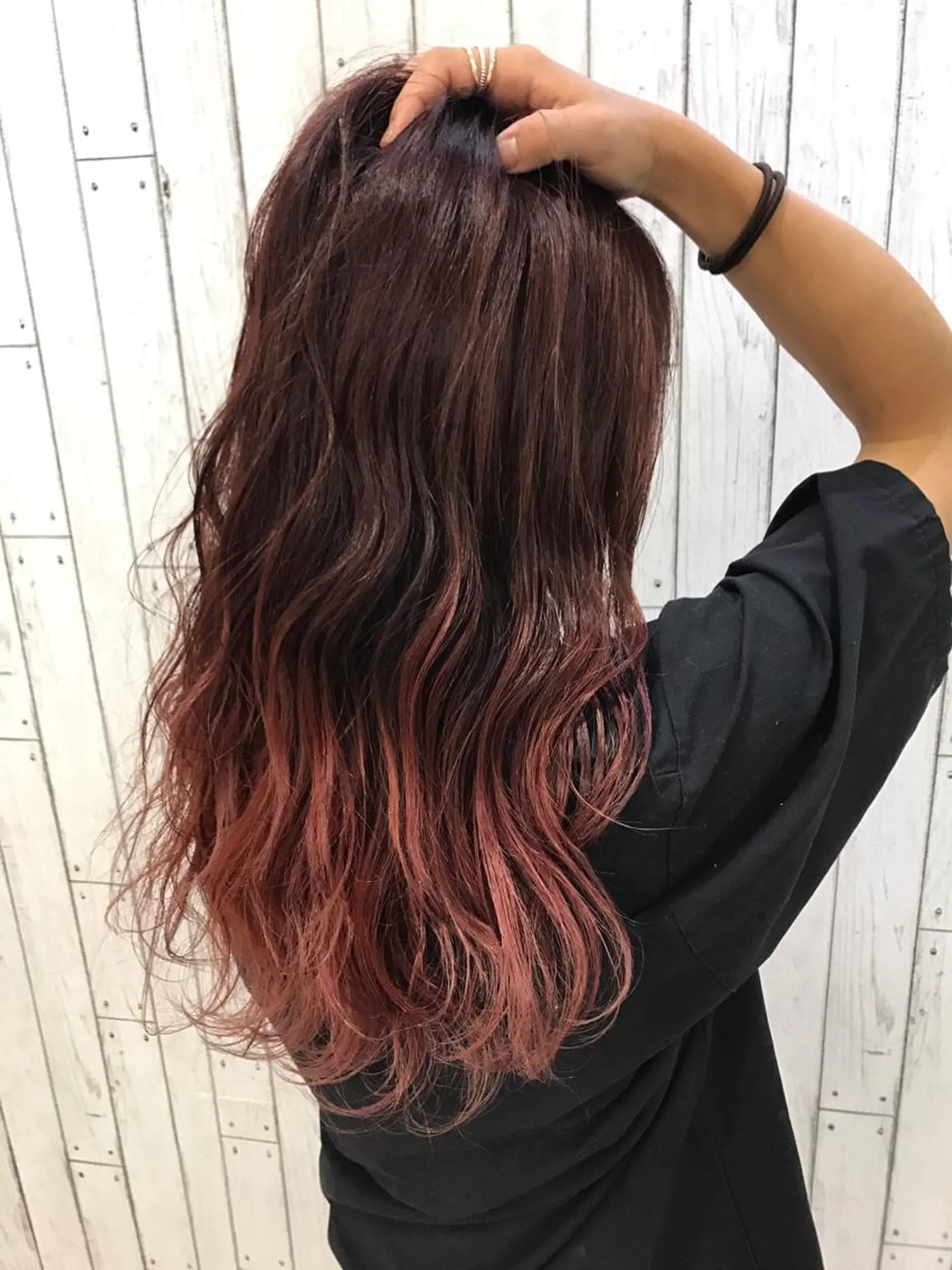 セミロング カラー バレイヤージュ グラデーションカラー レイヤーカット 🟦メンズパーマ🟦 横浜駅｜小上馬淳司のヘアスタイル