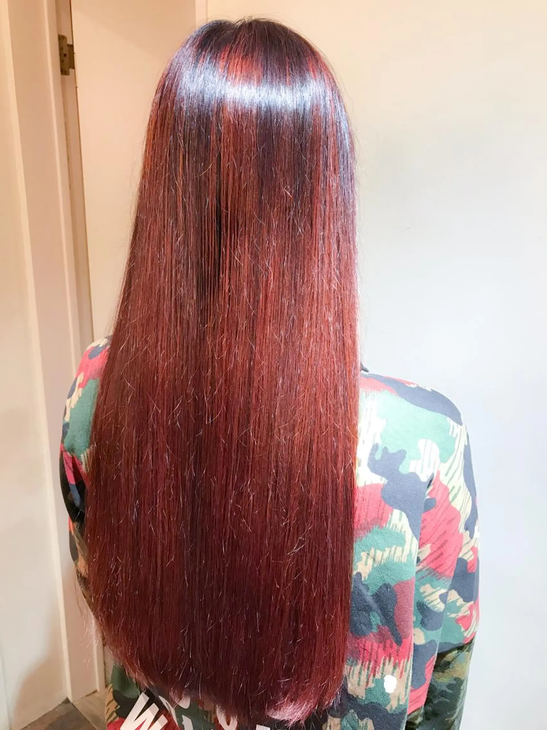 ロング カラー ハイライトカラー レッドカラー ハイライト ヘアカラー トリートメント 🧡ショートの達人 🧡SHOのヘアスタイル