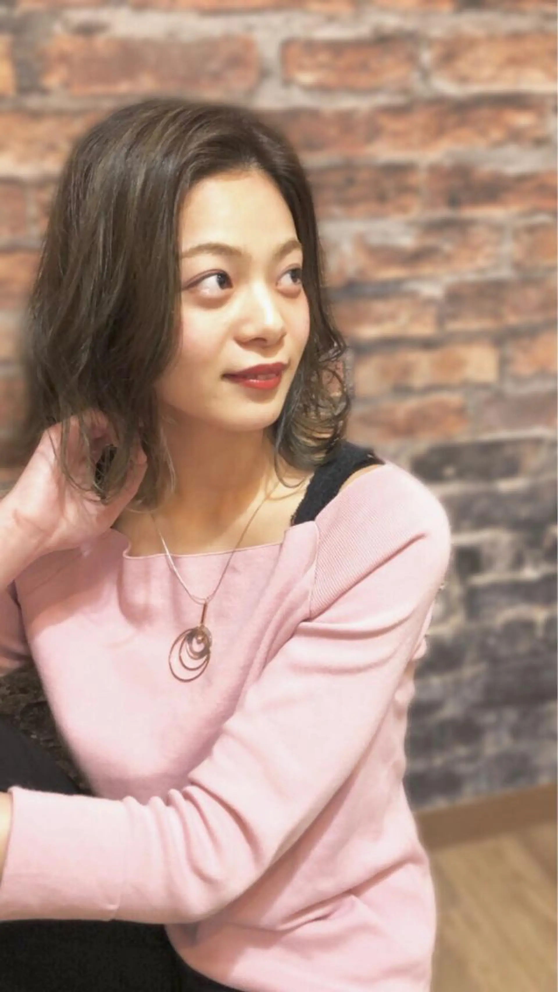 ミディアム カラー m ā l o. マァロのヘアスタイル