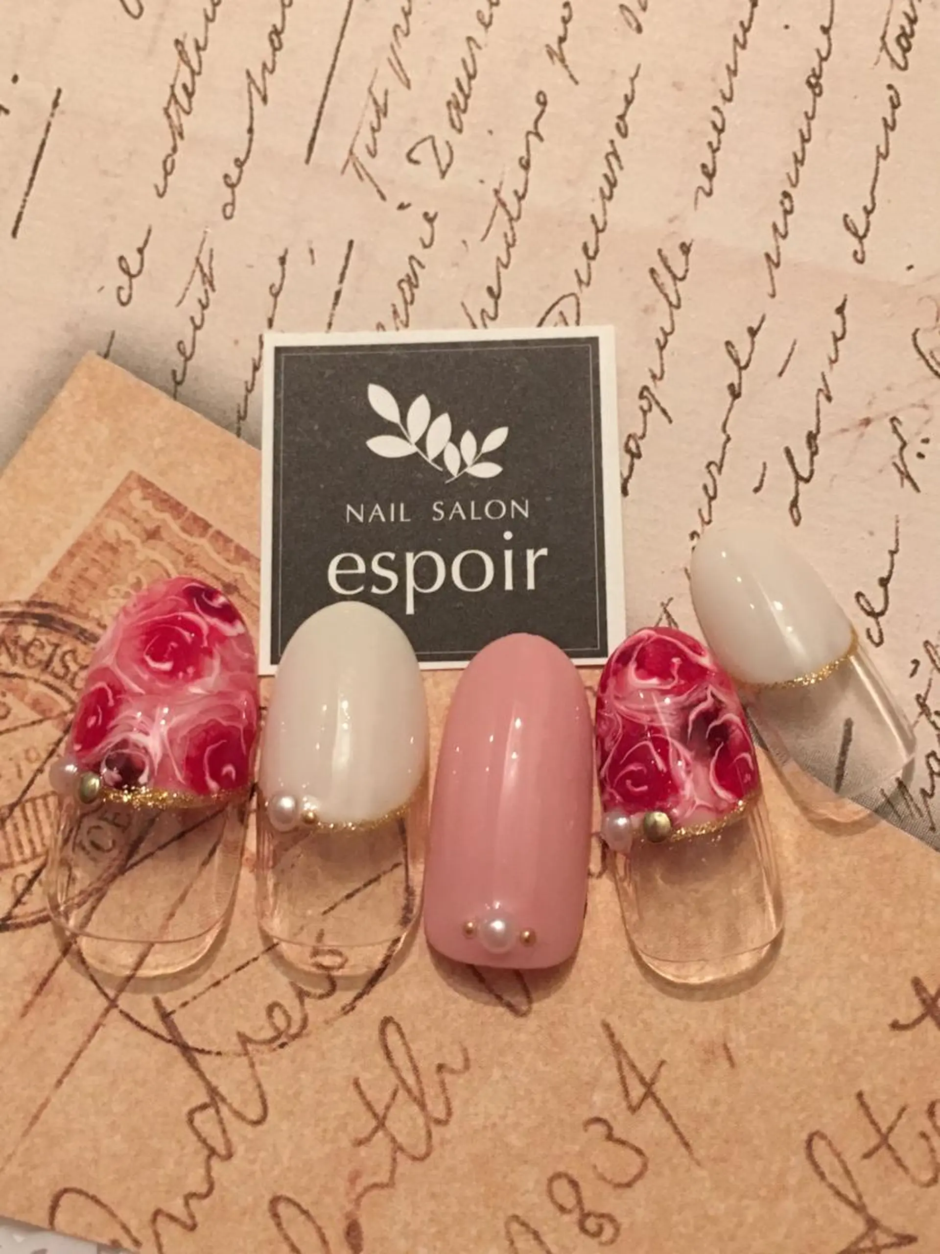 ネイル 古川 里美のネイルデザイン