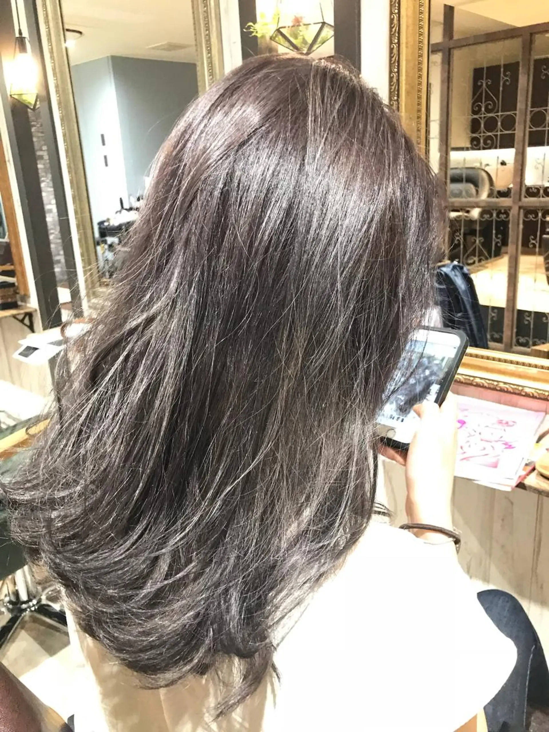 セミロング カラー ヘアカラー トリートメント 瀬尾 加寿馬のヘアスタイル