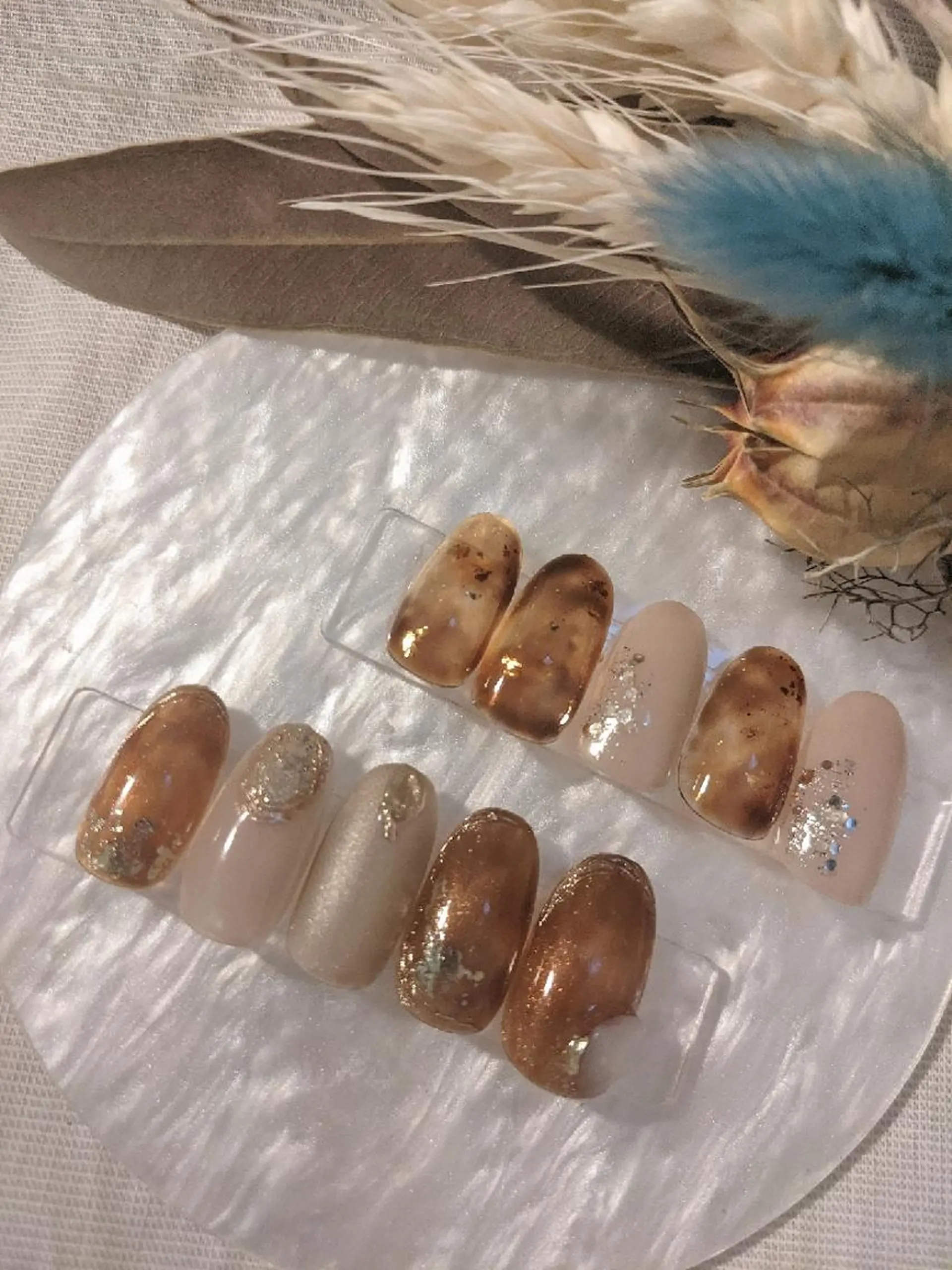ネイル べっ甲ネイル シンプルネイル Nailsalon Arumのネイルデザイン