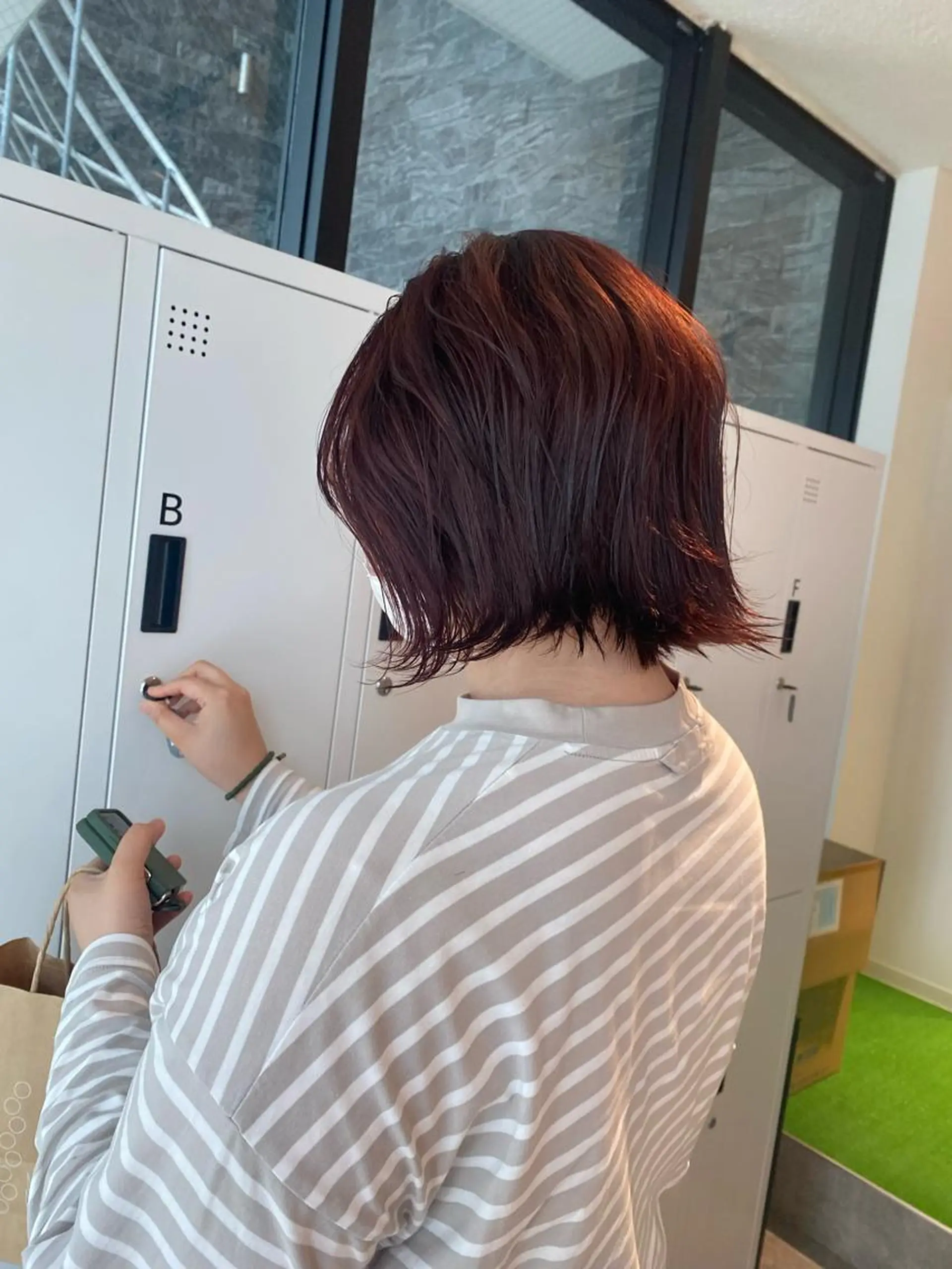 ショート カラー レッドカラー 縮毛矯正 カット 縮毛矯正 オスズ 🎀´-のヘアスタイル