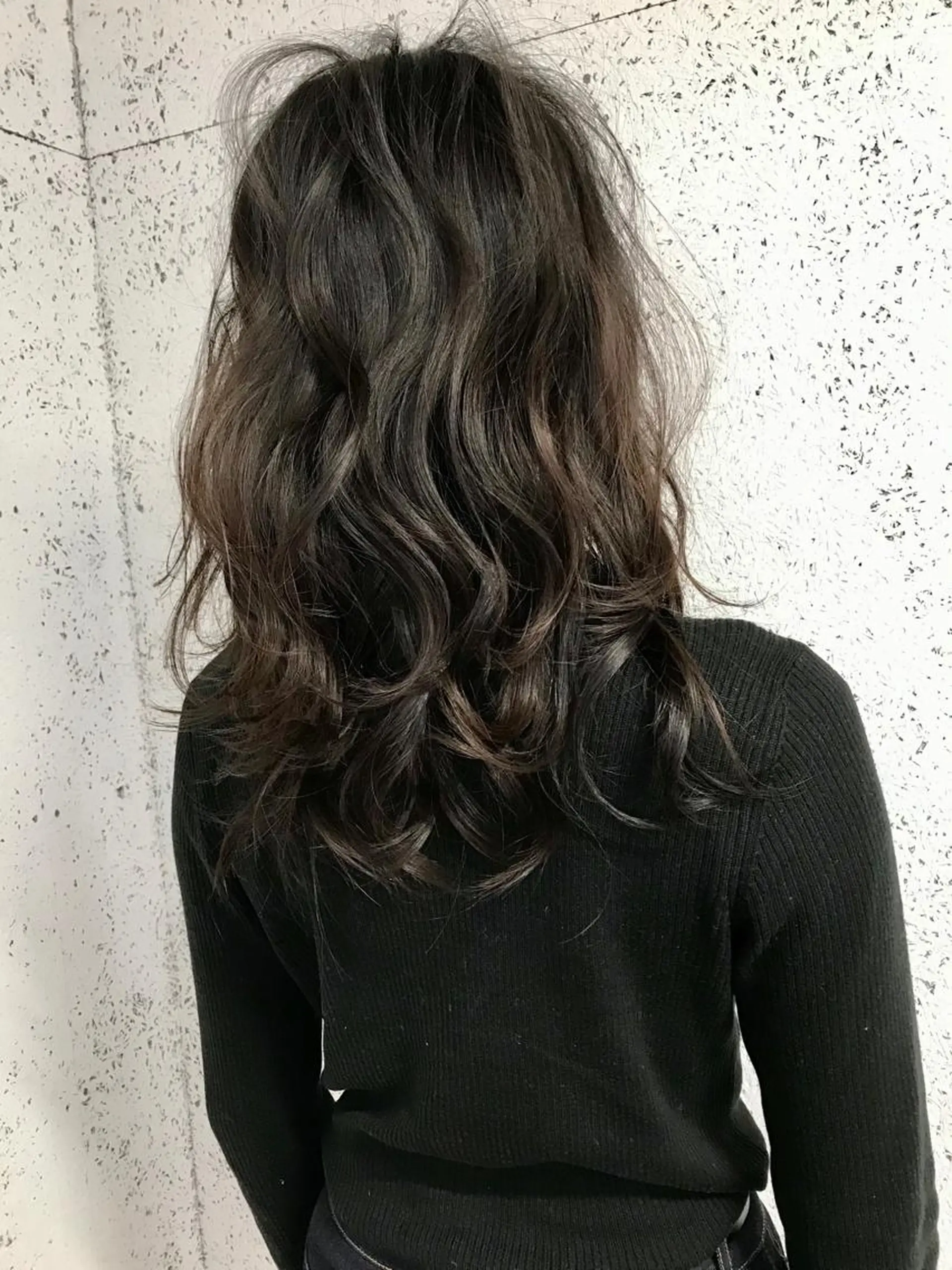 ロング カラー KOOKI スティードトーキョーのヘアスタイル