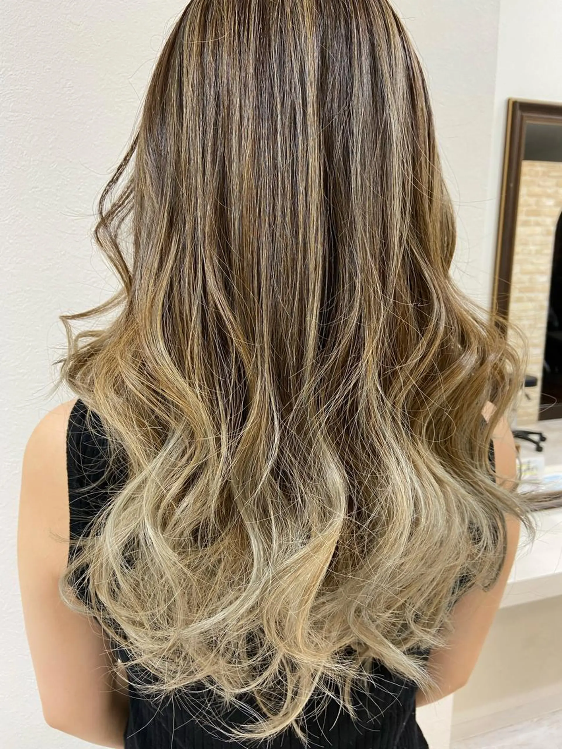 ロング 紙屋 隼人のヘアスタイル